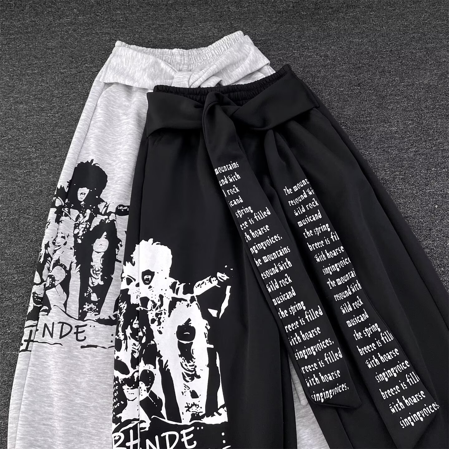 Lettering graphic strap sweat pants