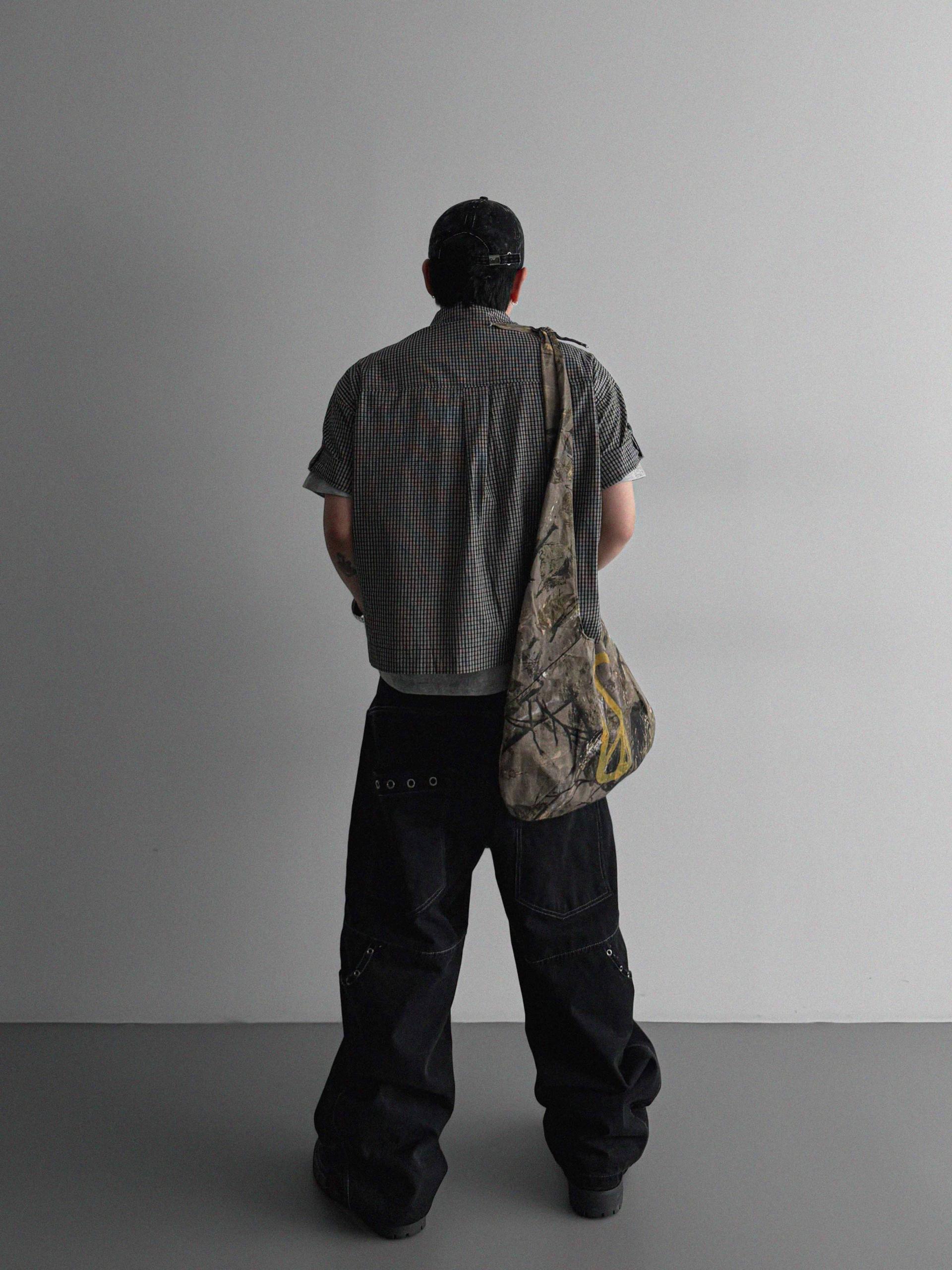 Eyelet pocket balloon denim pants