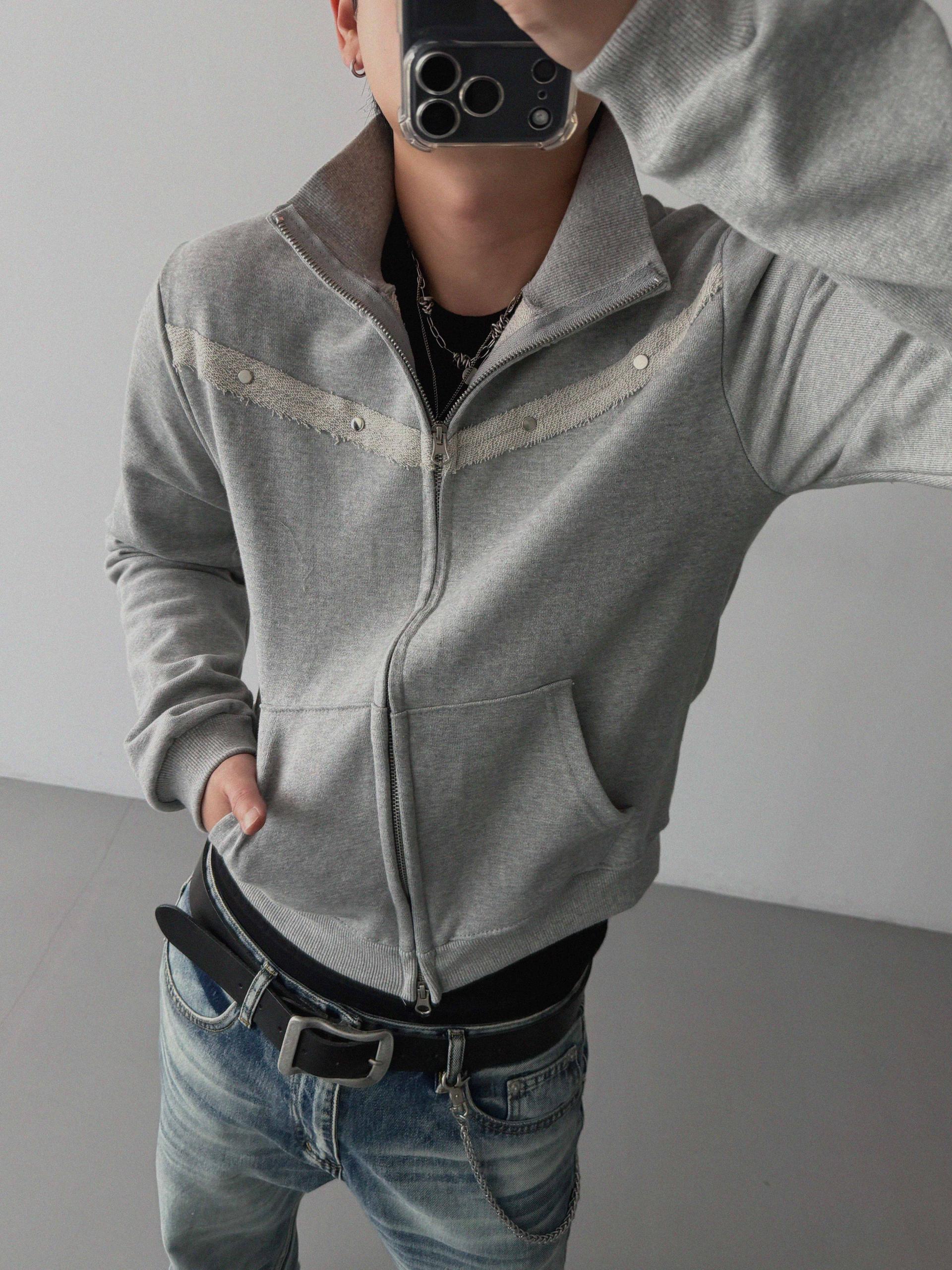 Fringe rivet slim high neck zip-up