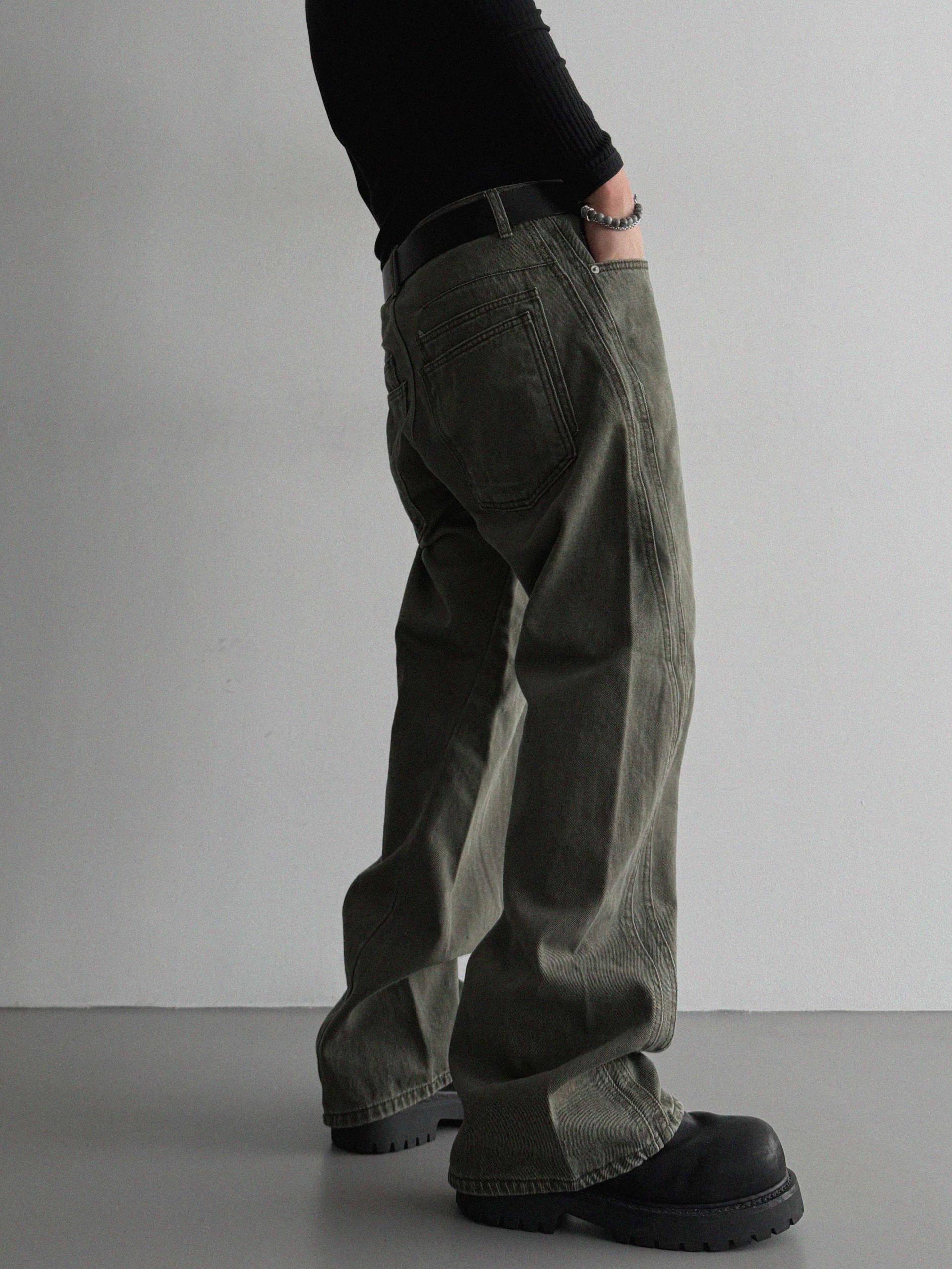 FW Double pocket curved flare pants
