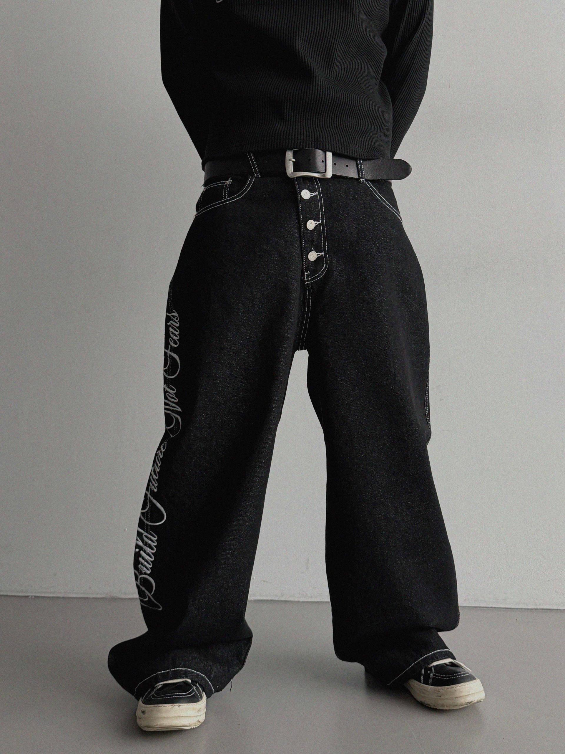 Horse non-fade embroidered denim pants