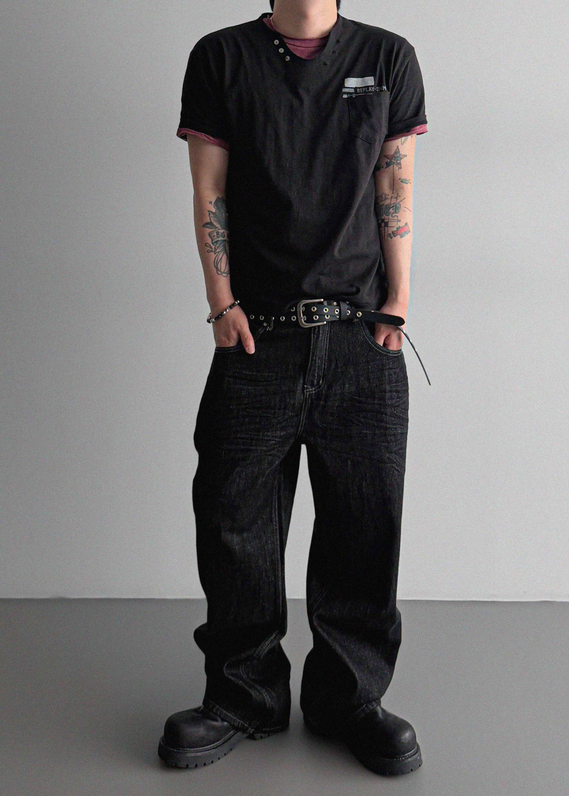 Smith cutoff v-neck half t