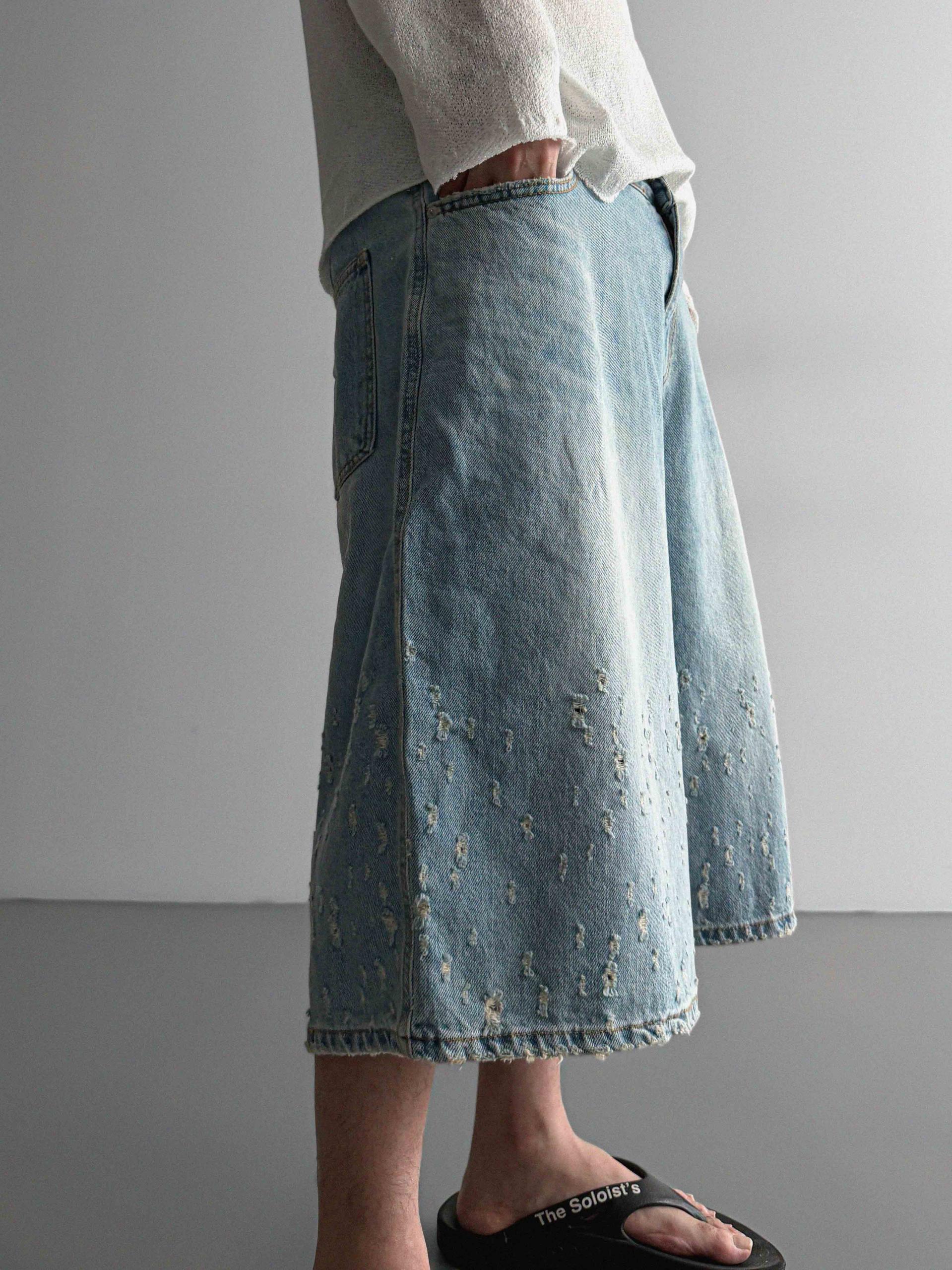 Bullet denim bermuda pants