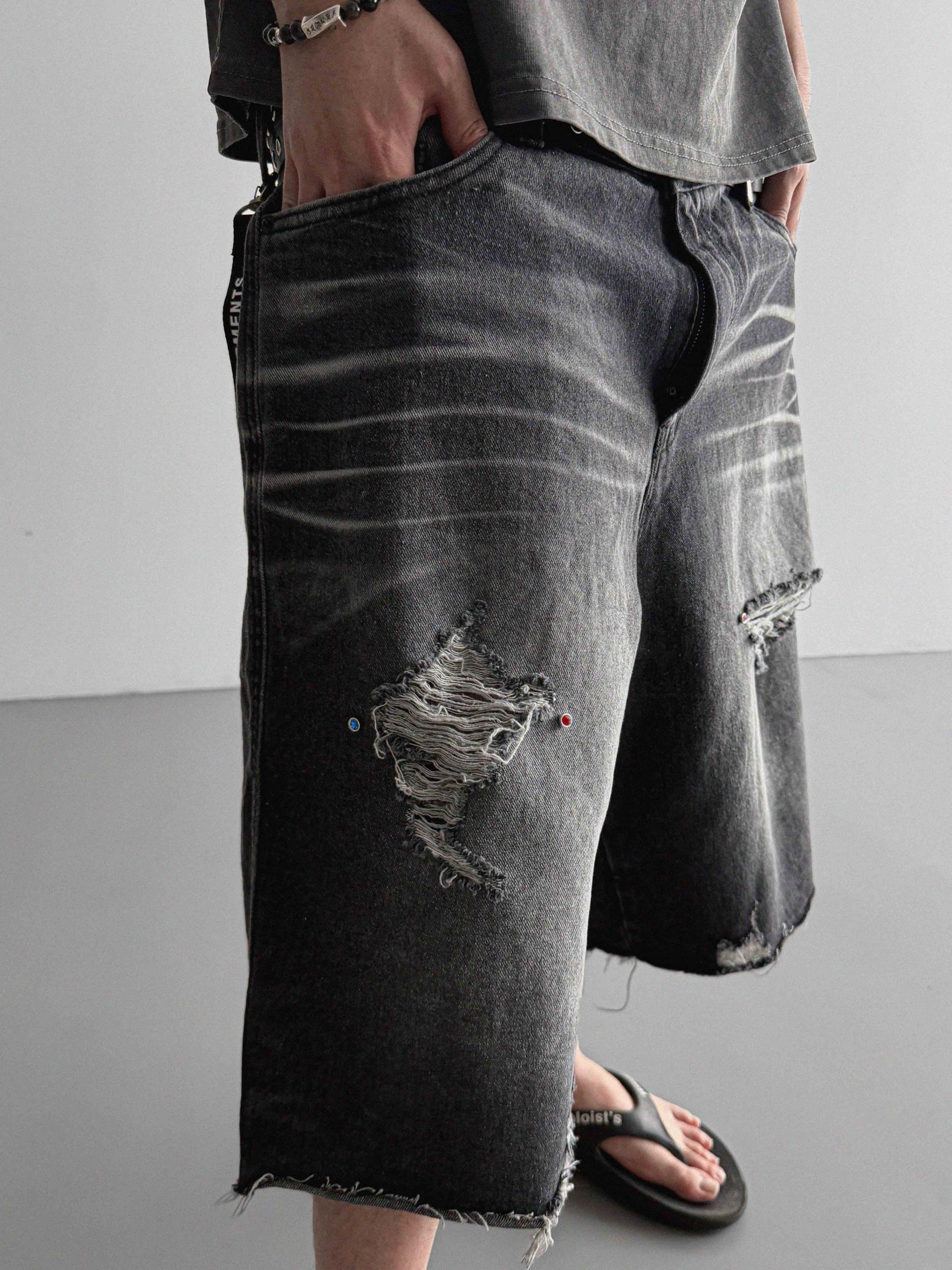 Cubic vintage denim bermuda pants