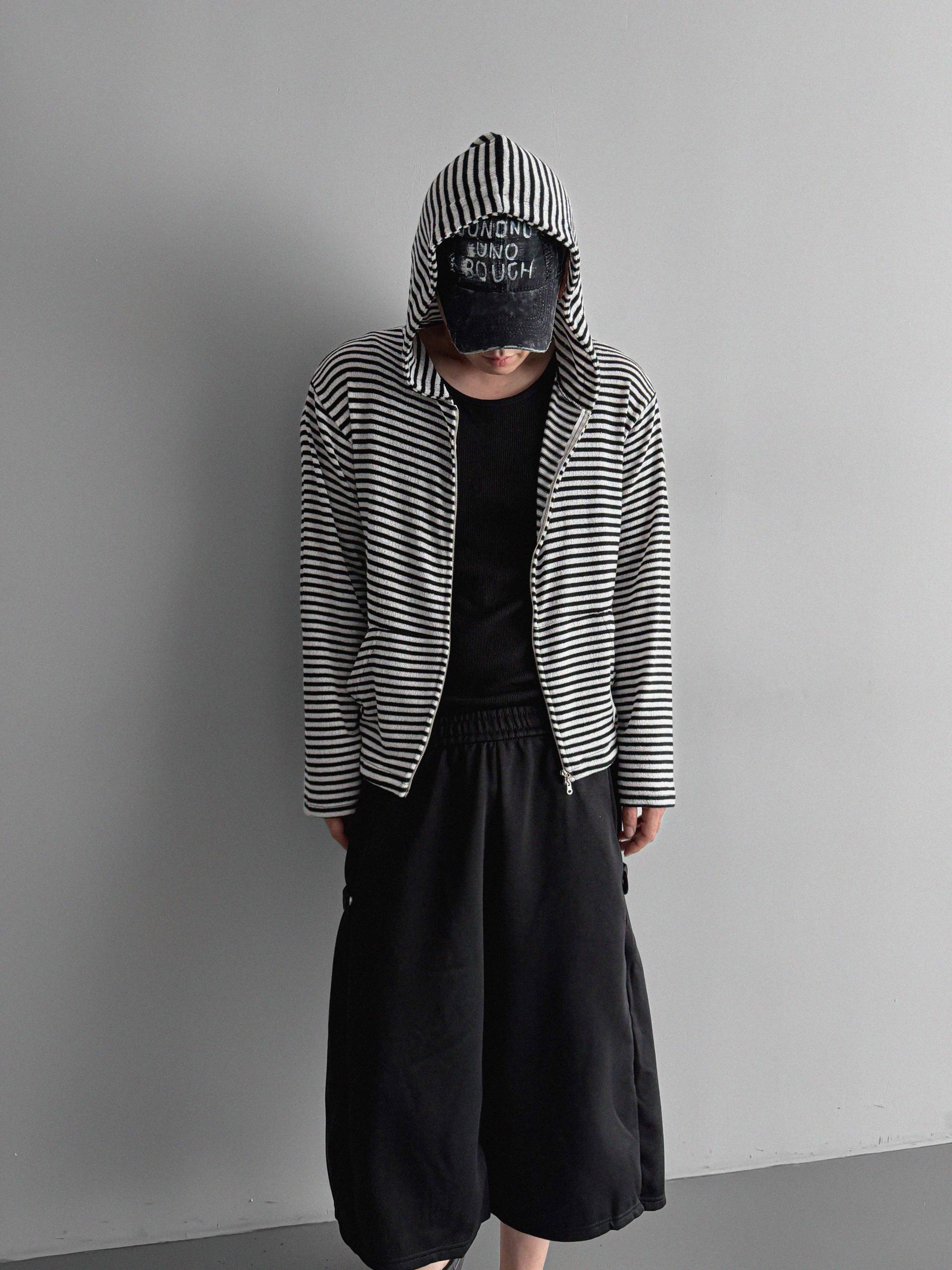 Seide stripe crop hood zip-up
