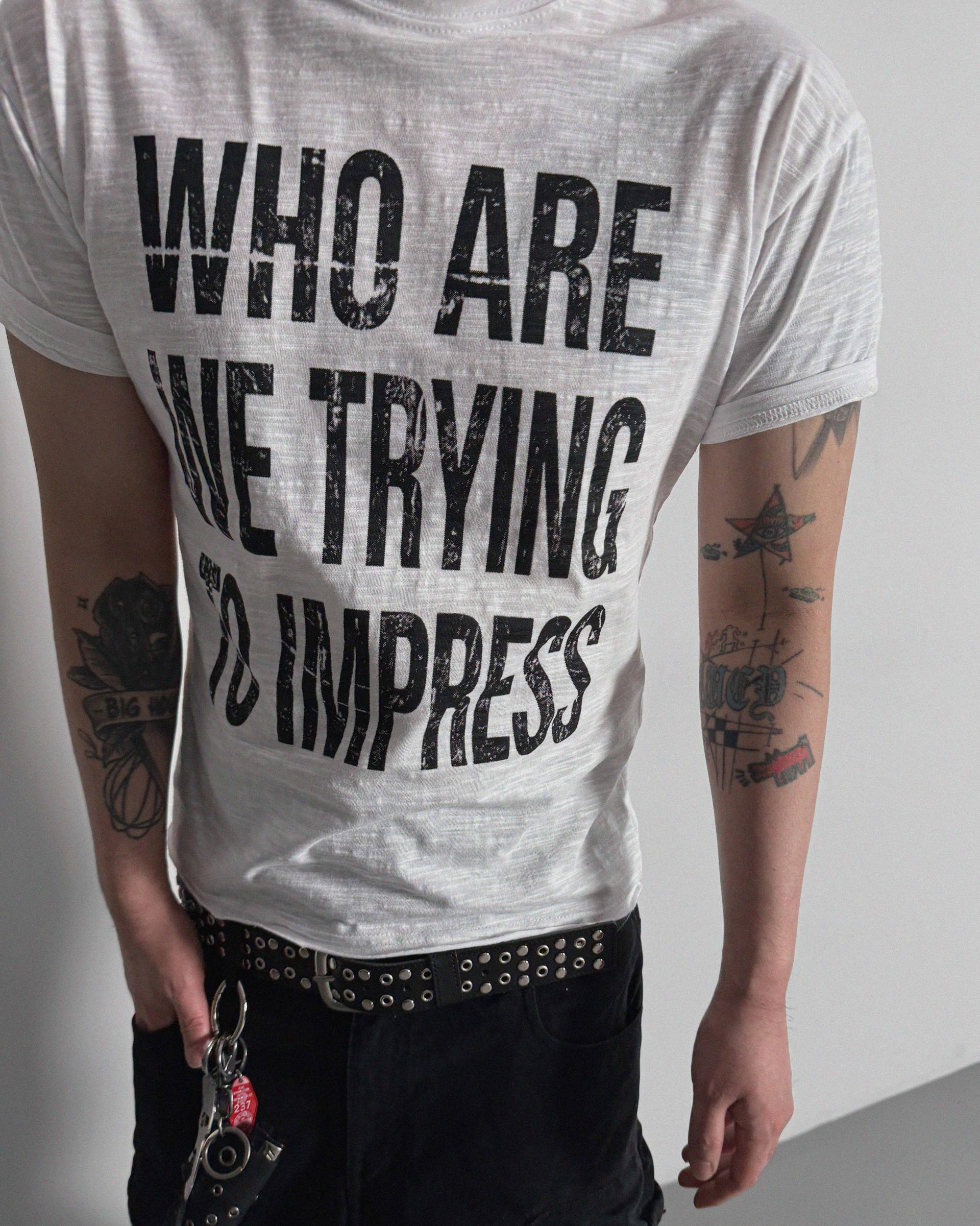 Impress slap muscle half t