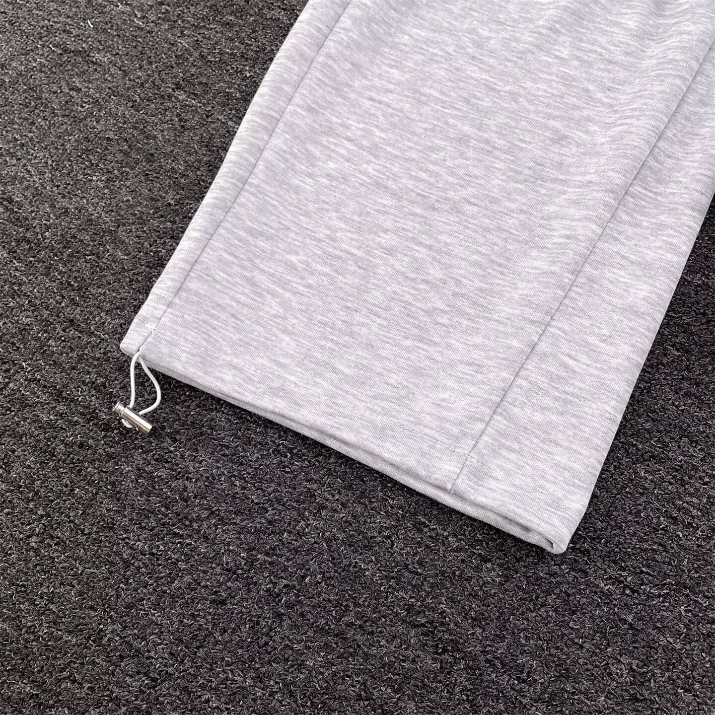 Lettering graphic strap sweat pants