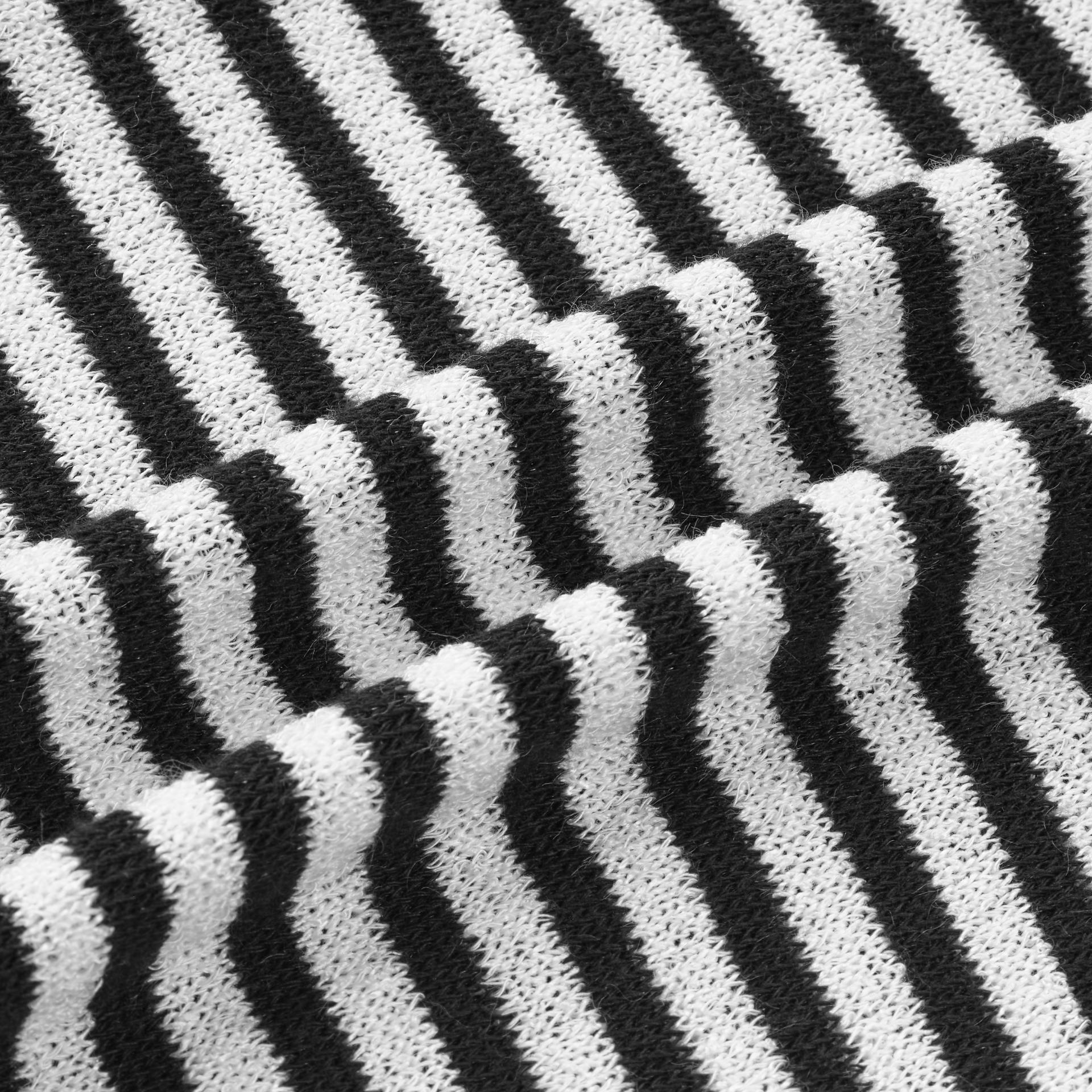 Seide stripe crop hood zip-up