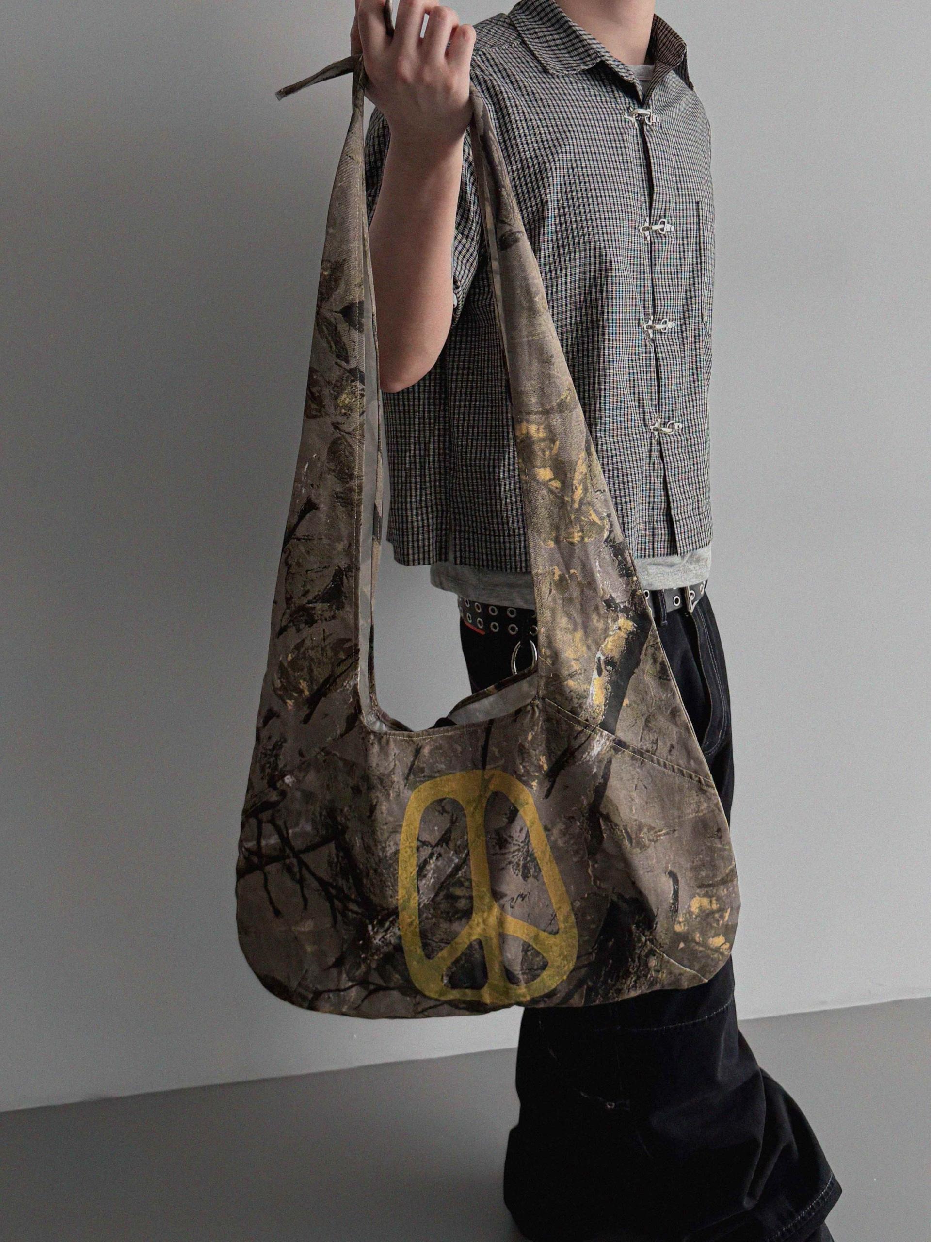 Real tree cross bag