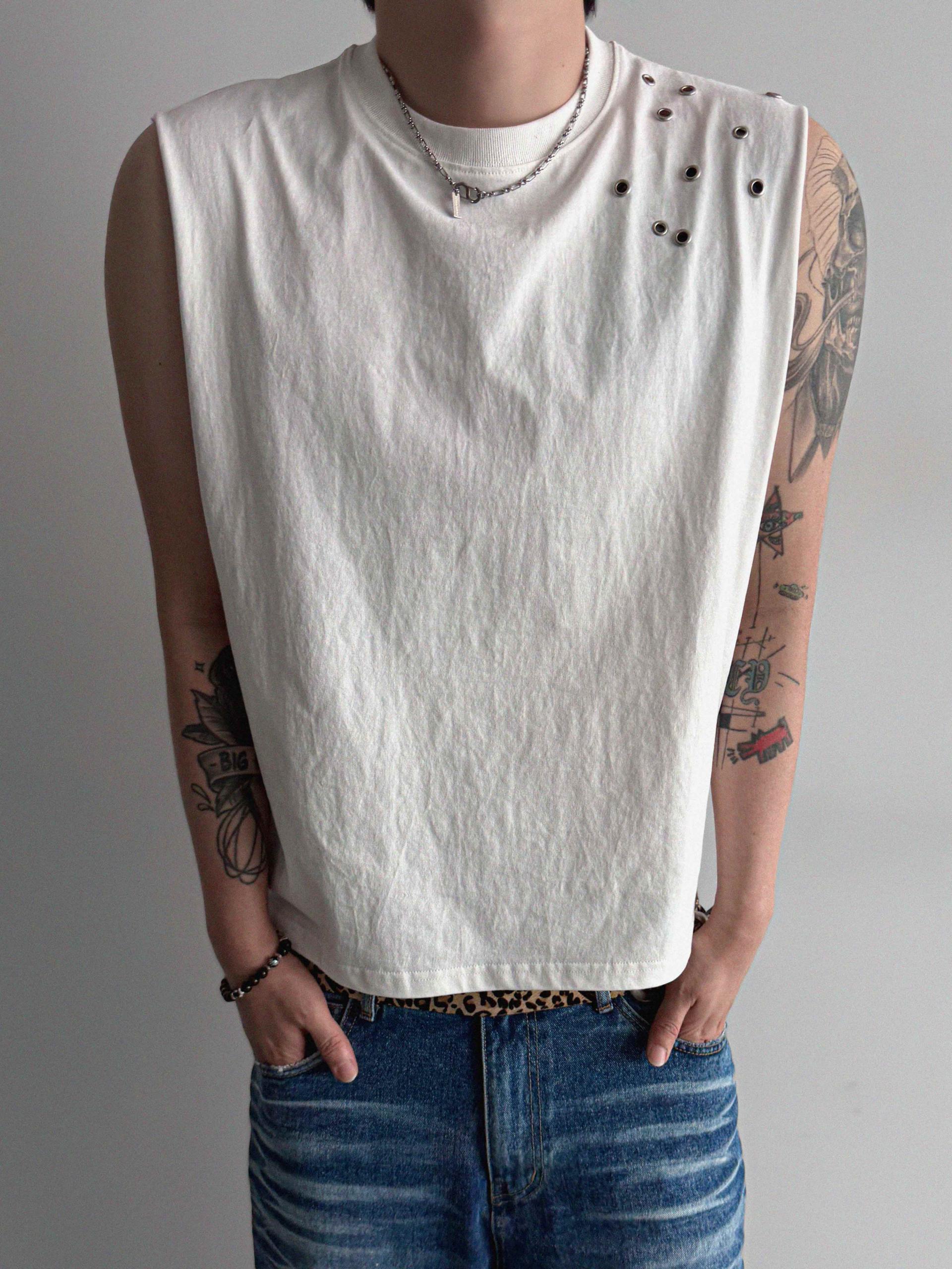 Eyelet shoulder crop sleeveless