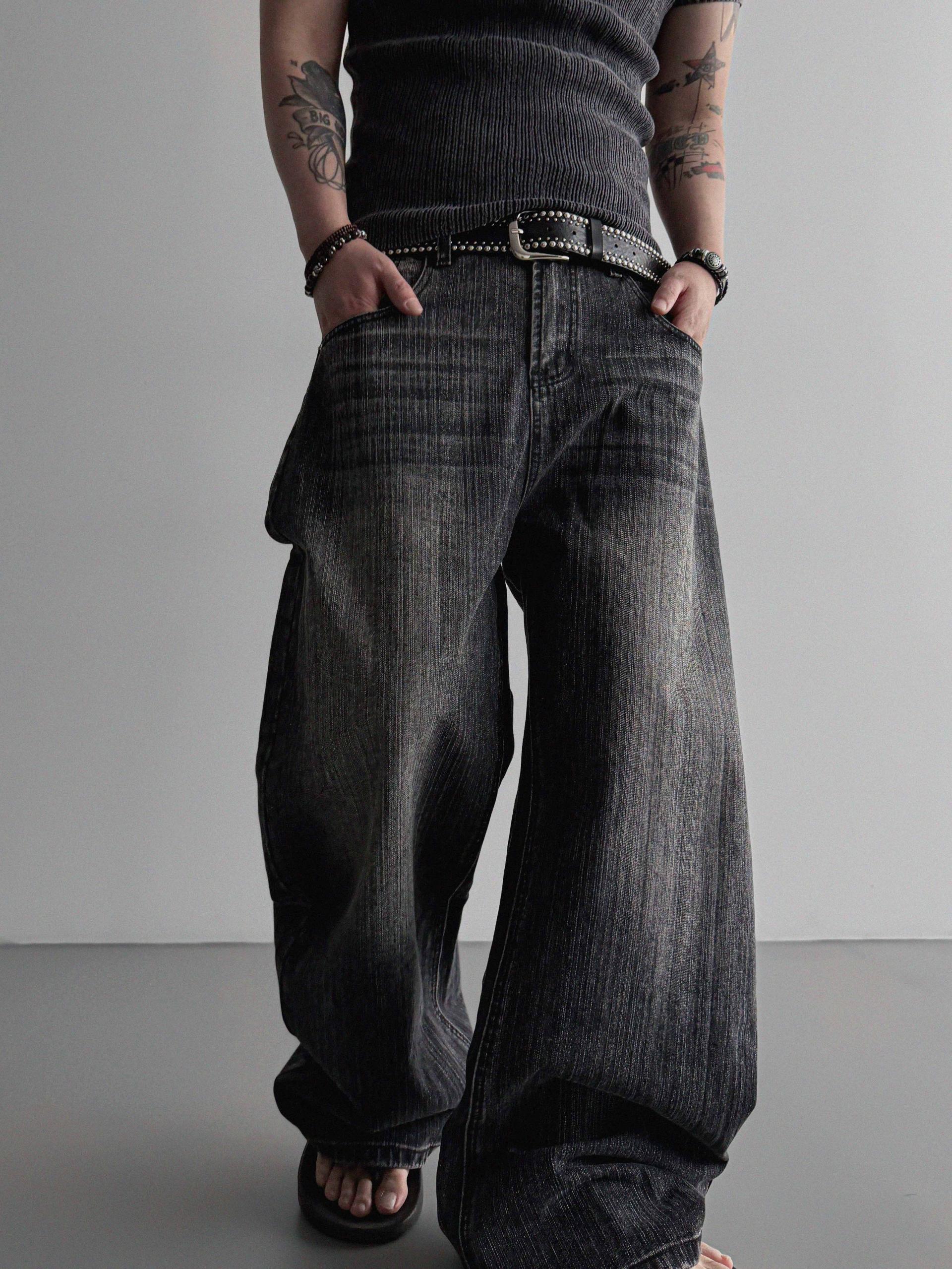 Striped washed curved denim pants