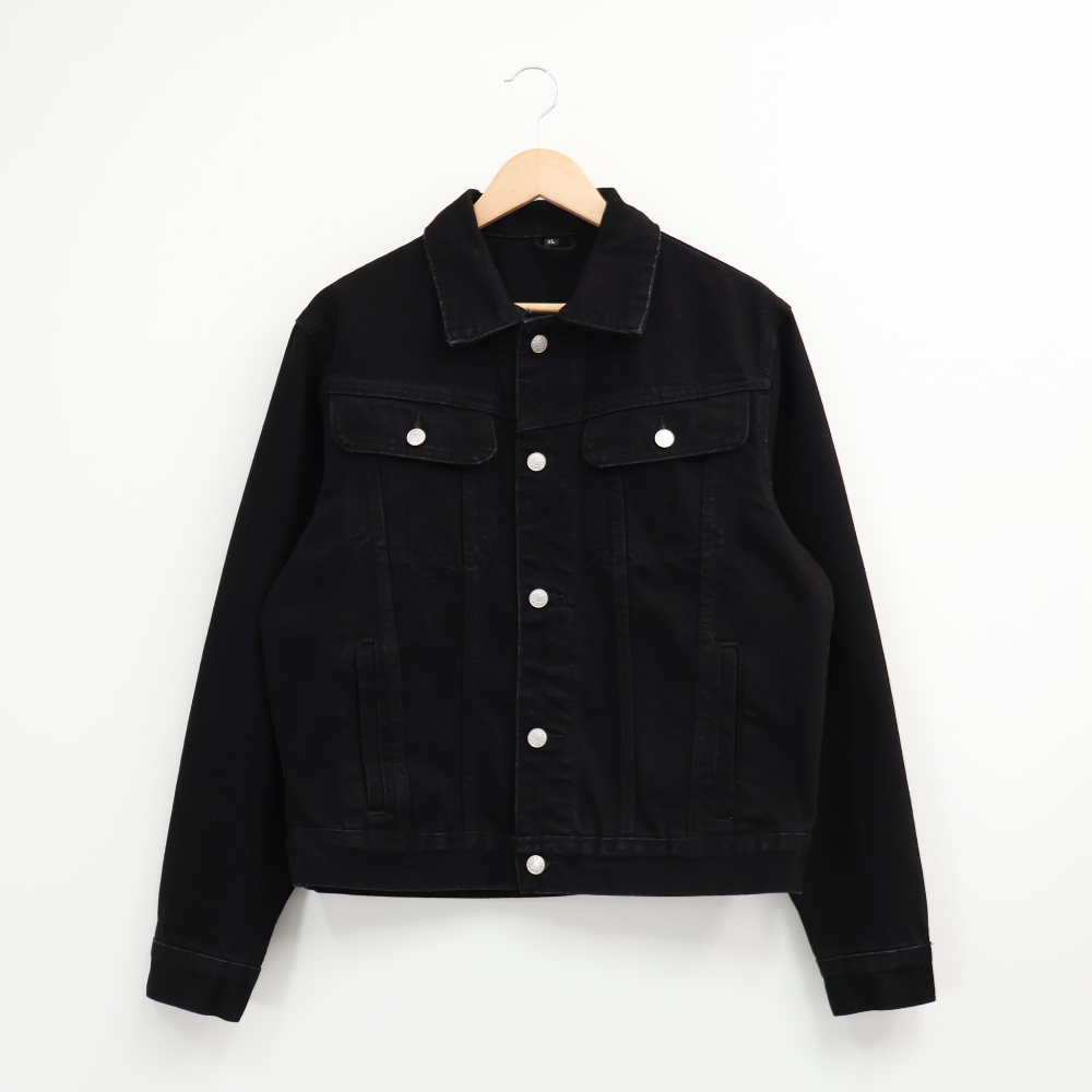 Minimal basic crop denim jacket