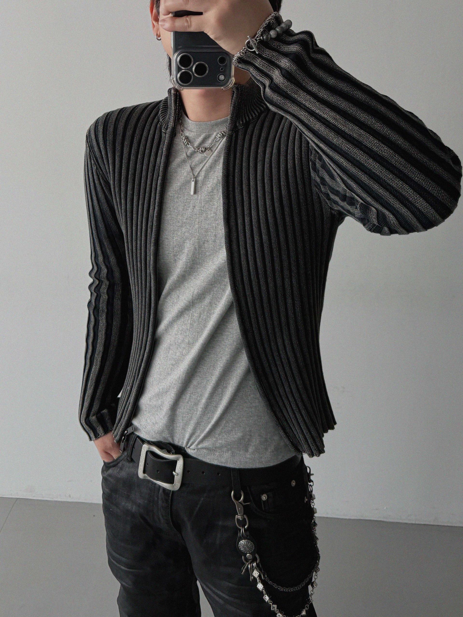 Pigment ribbed muscle knit zip-up