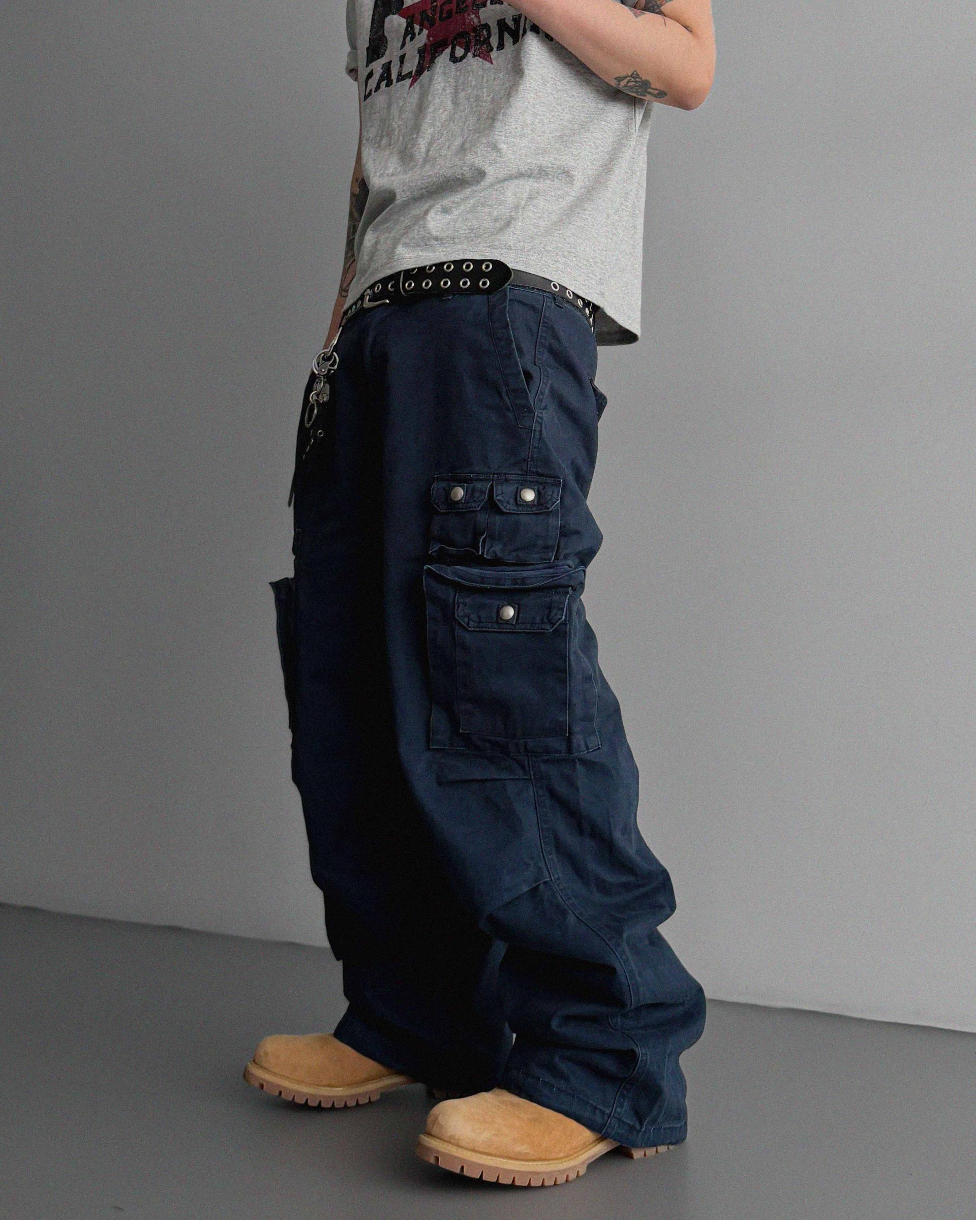 Field burton cargo pants
