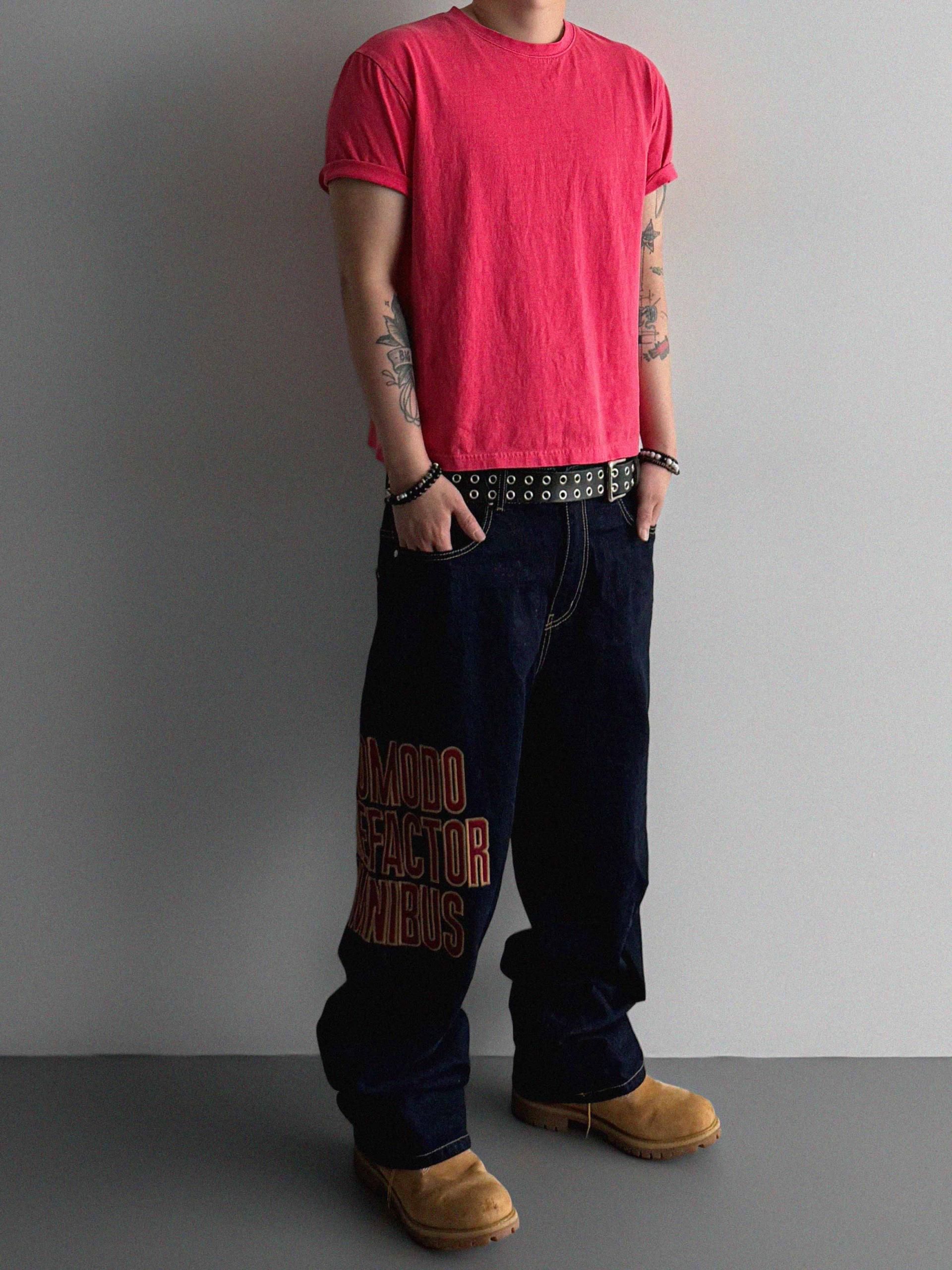 Fade pigment crop half t