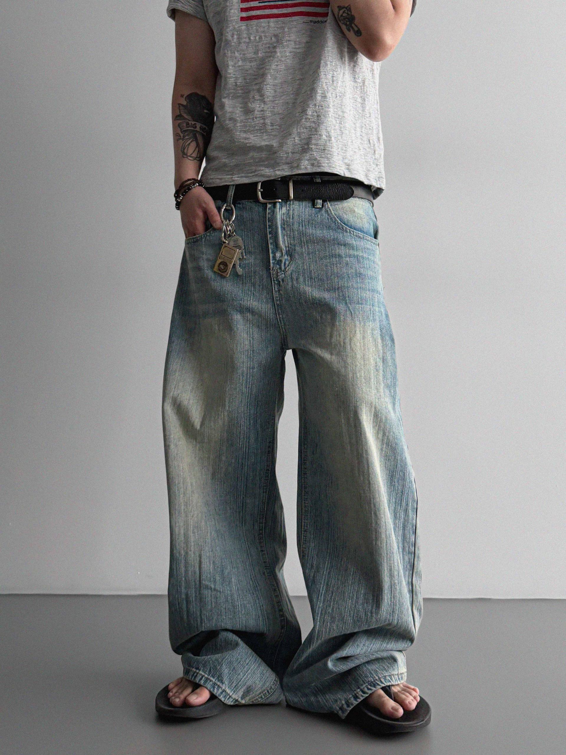 Striped washed curved denim pants