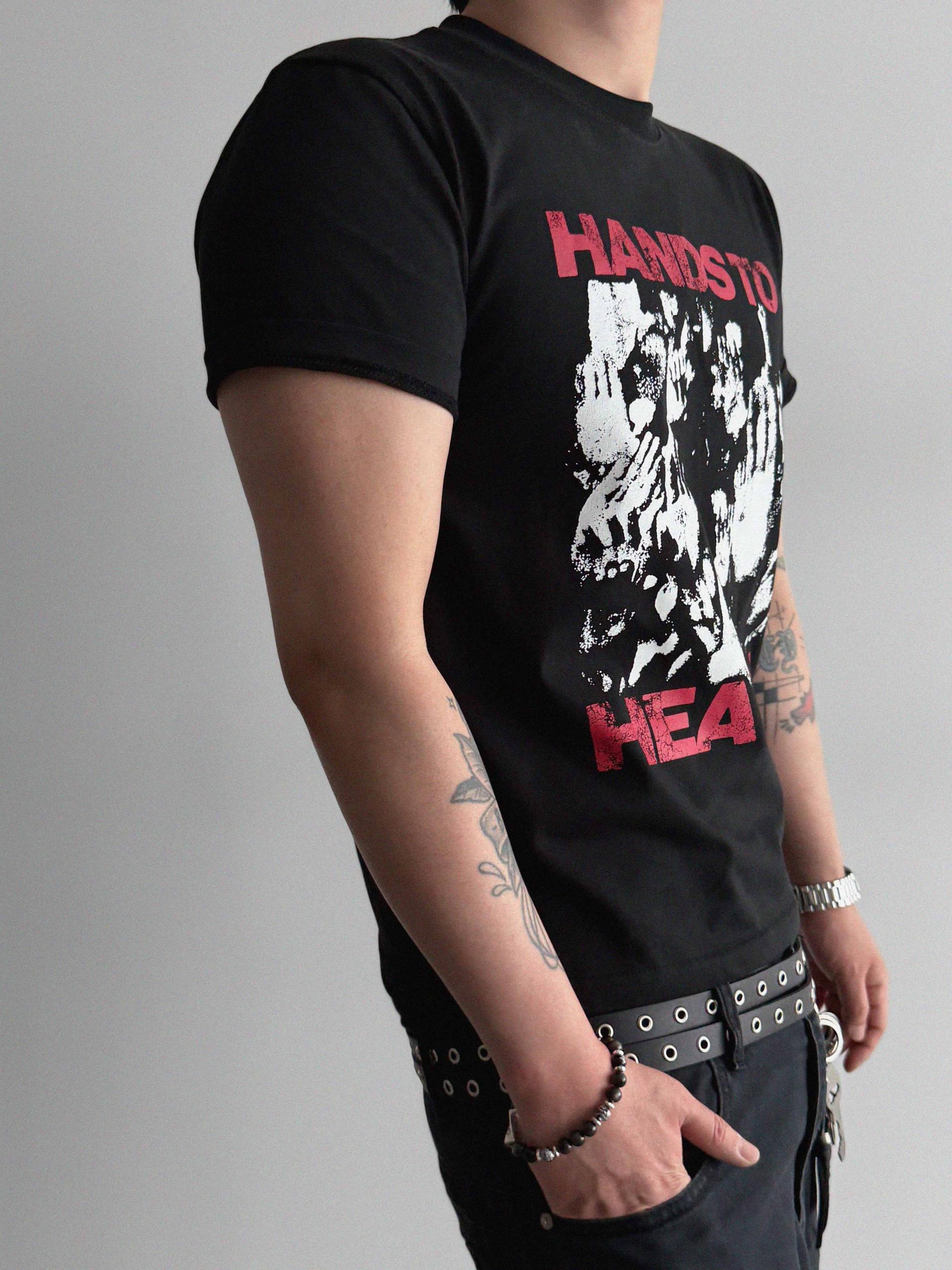 Hands to heaven cool air crop half t