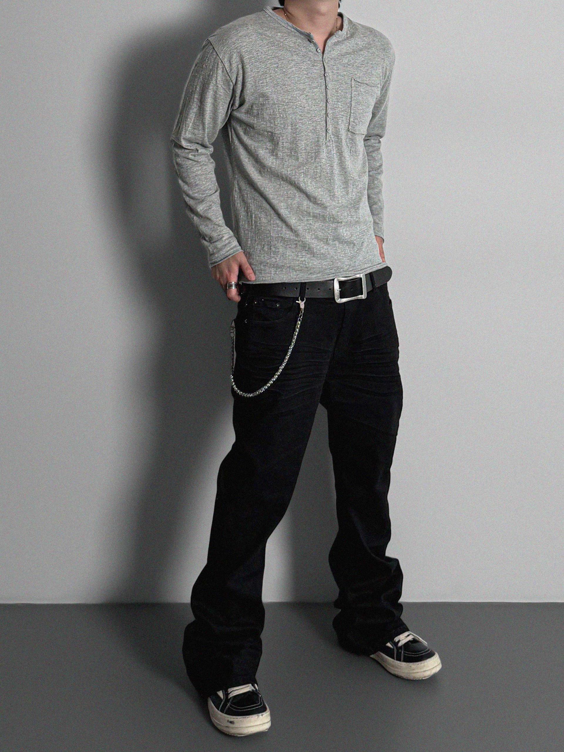 Dark embo sagging flare black jeans