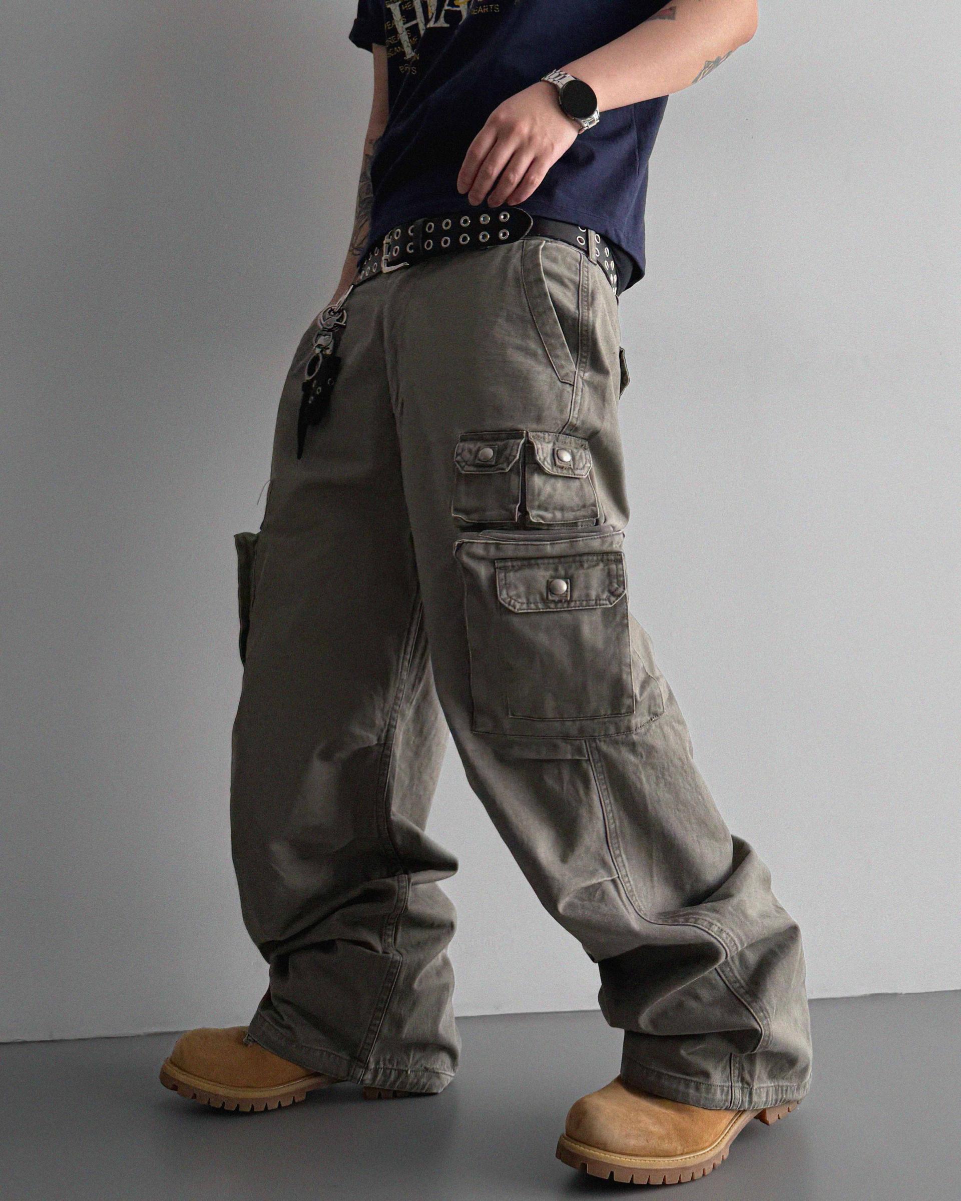 Field burton cargo pants