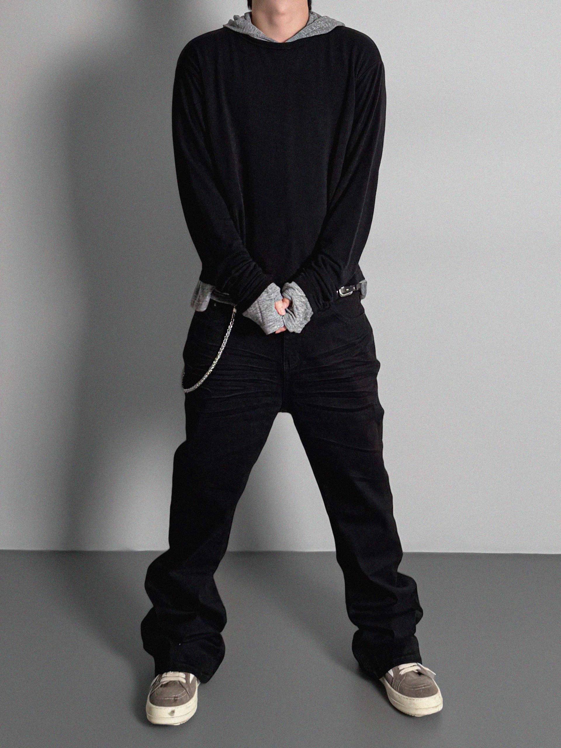 Dark embo sagging flare black jeans