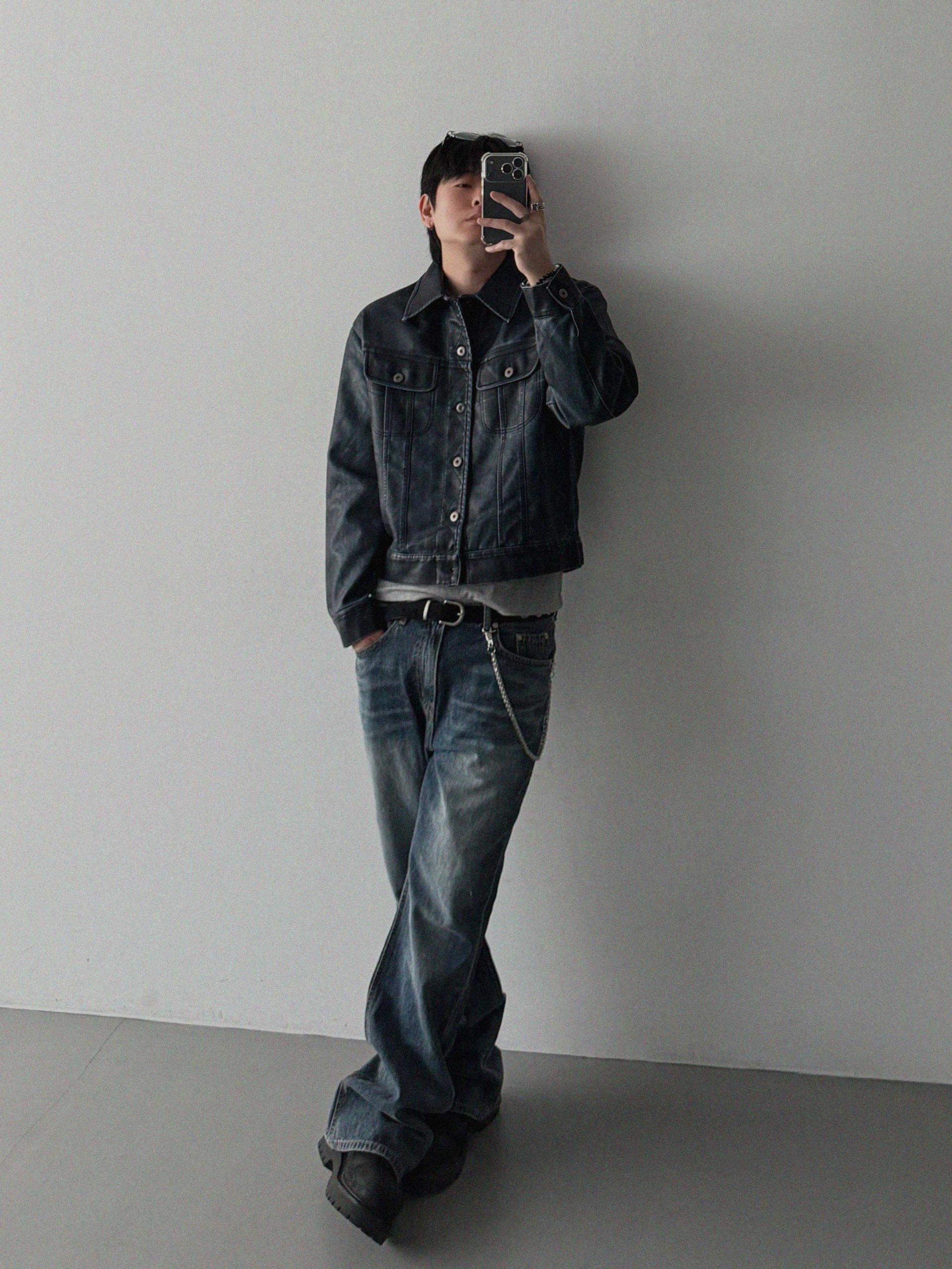 Deep brush flare denim pants