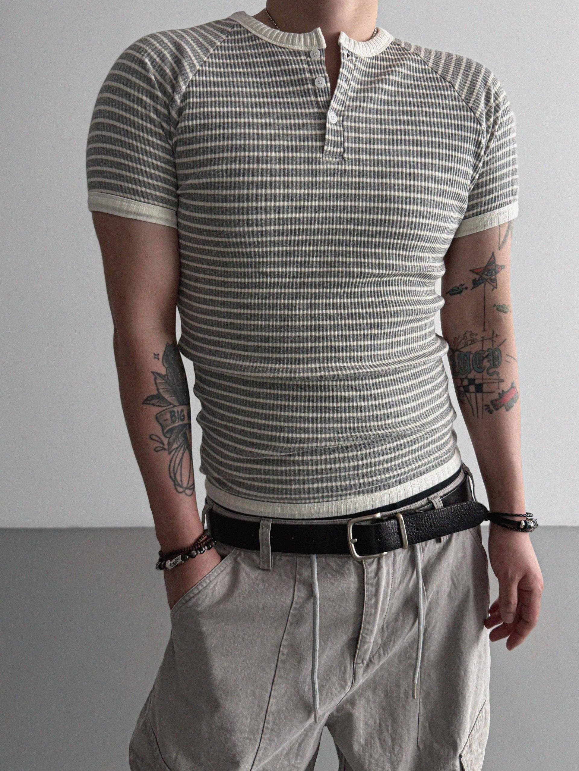 Ribbed stripe henley neck muscle half T