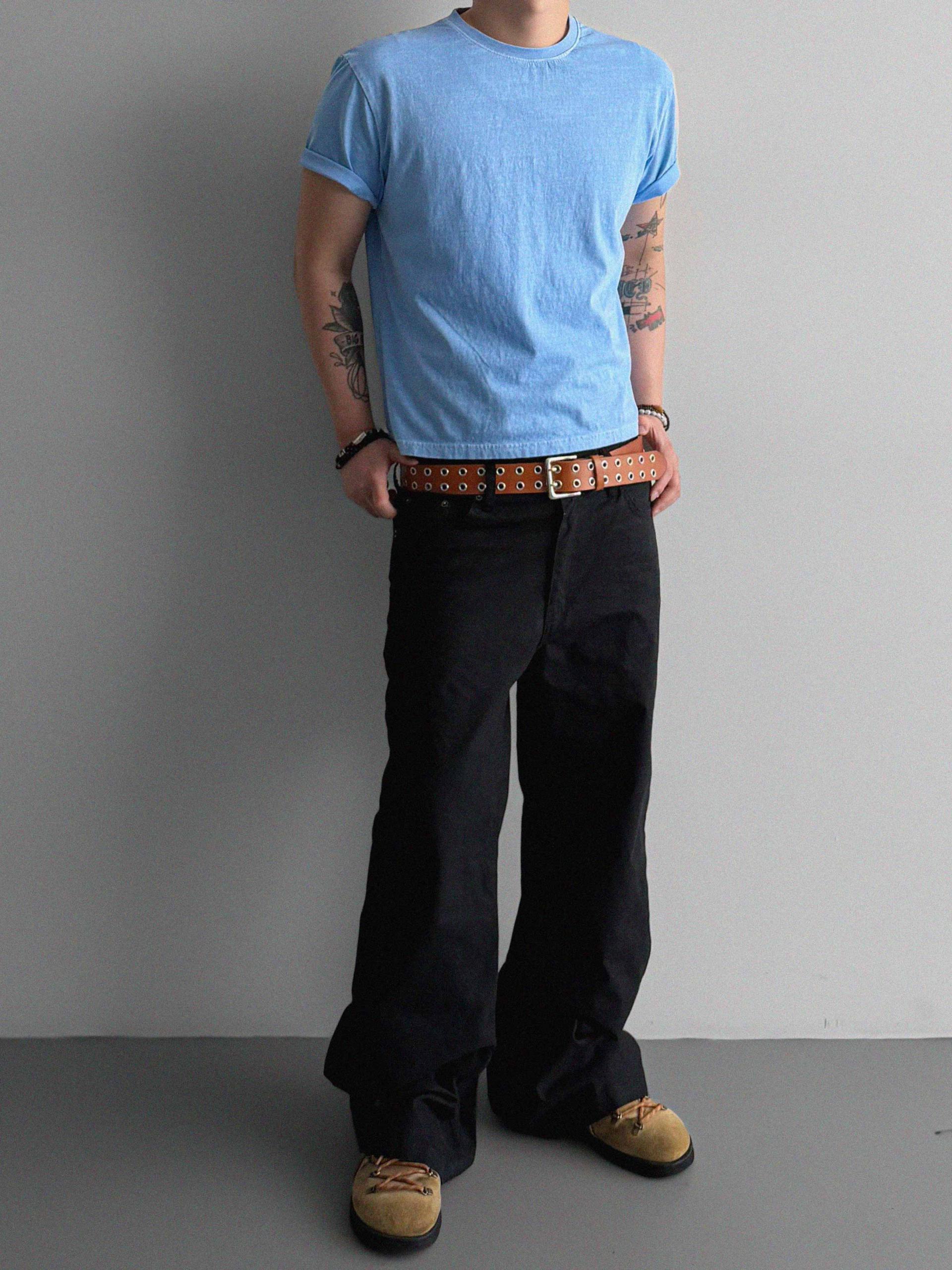Fade pigment crop half t