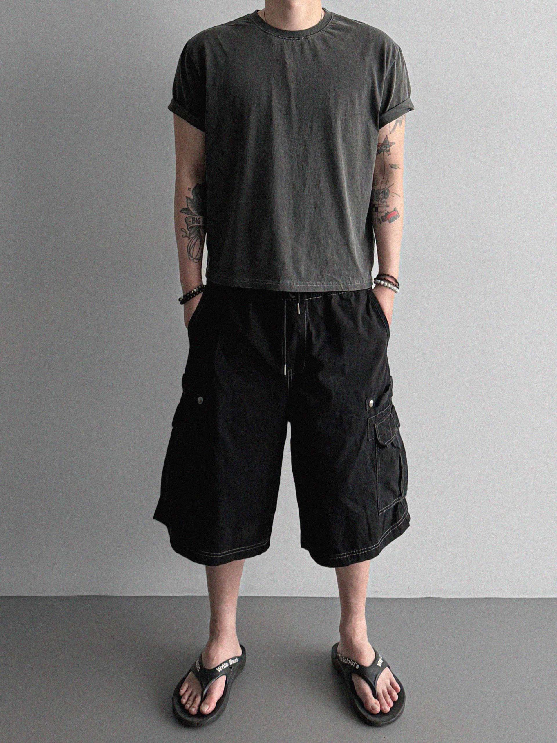 Fade pigment crop half t