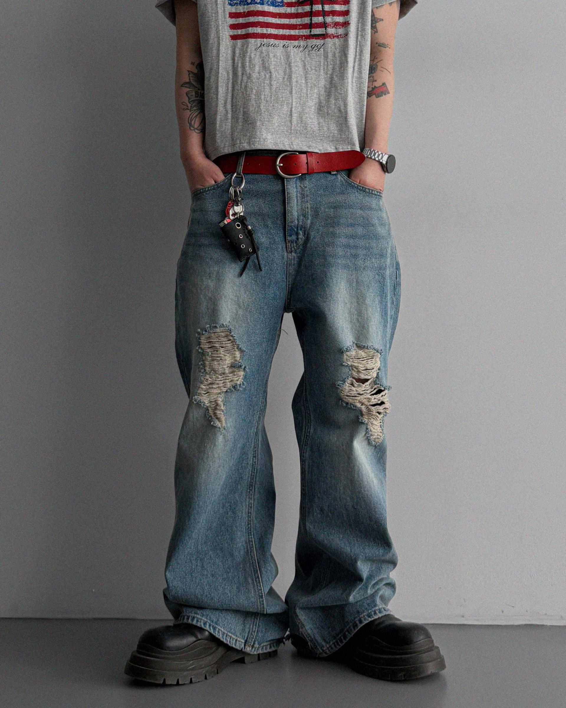 Destroyed flare denim pants