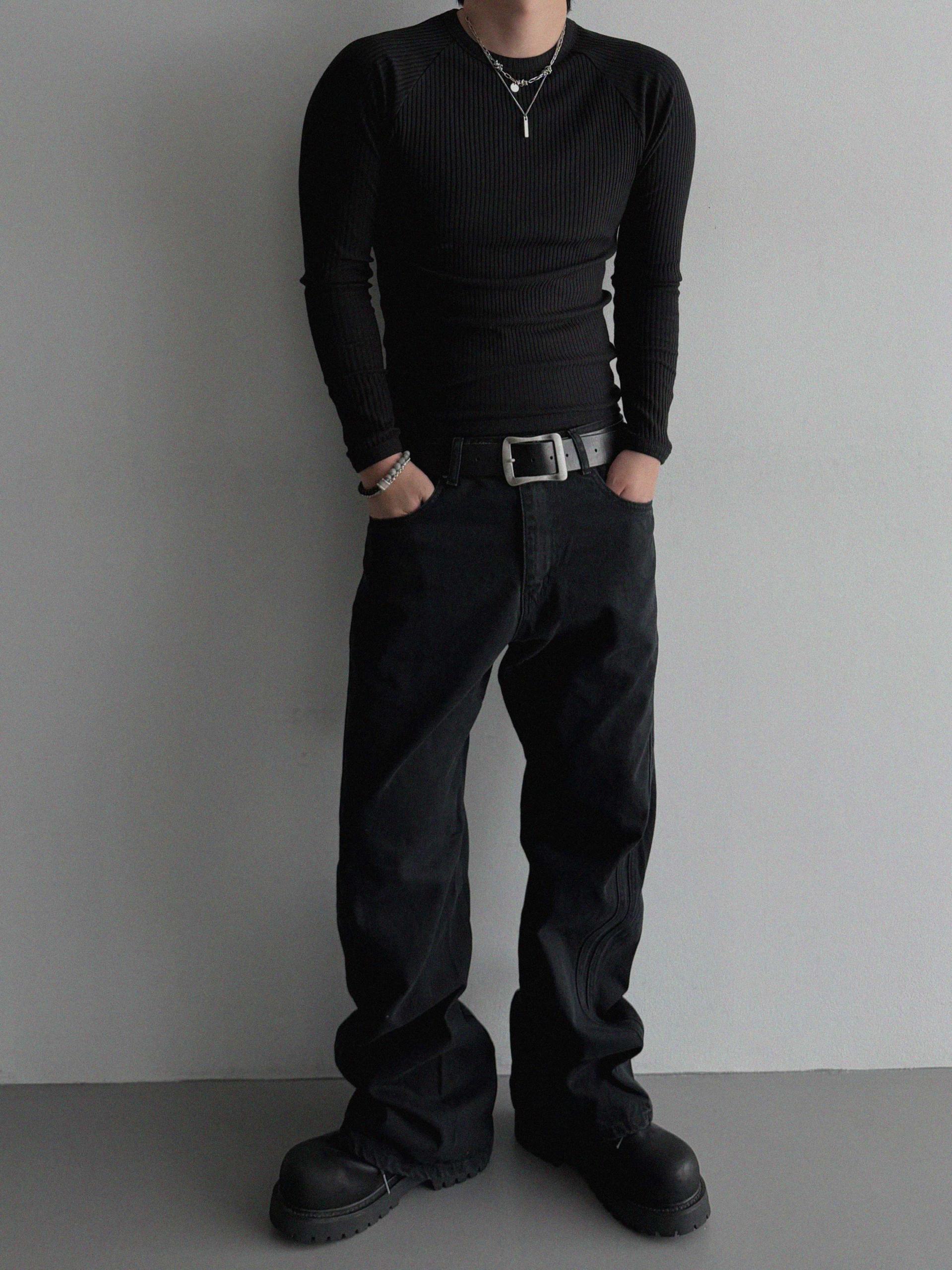 Solid ribbed raglan muscle t