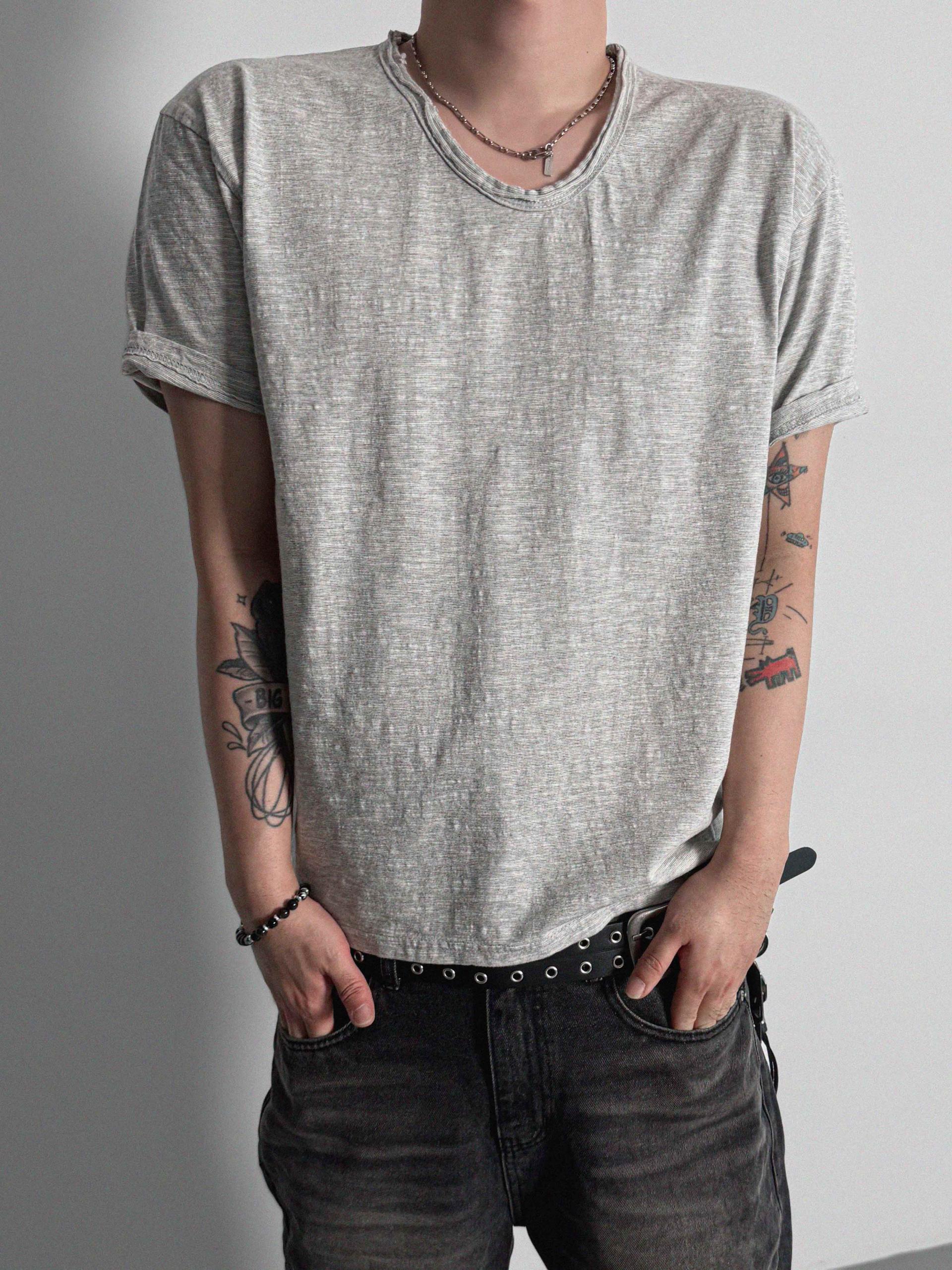 Slab cut u-neck half t