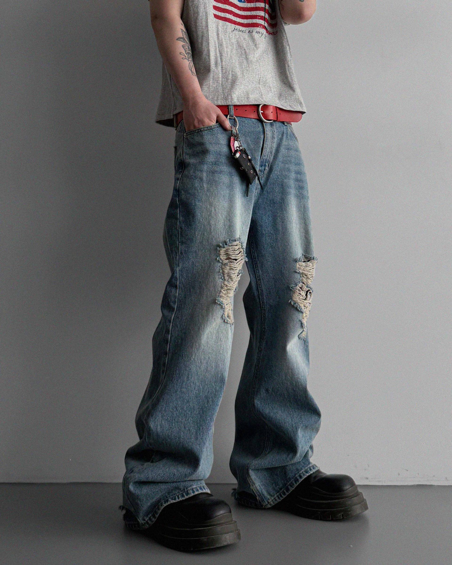Destroyed flare denim pants