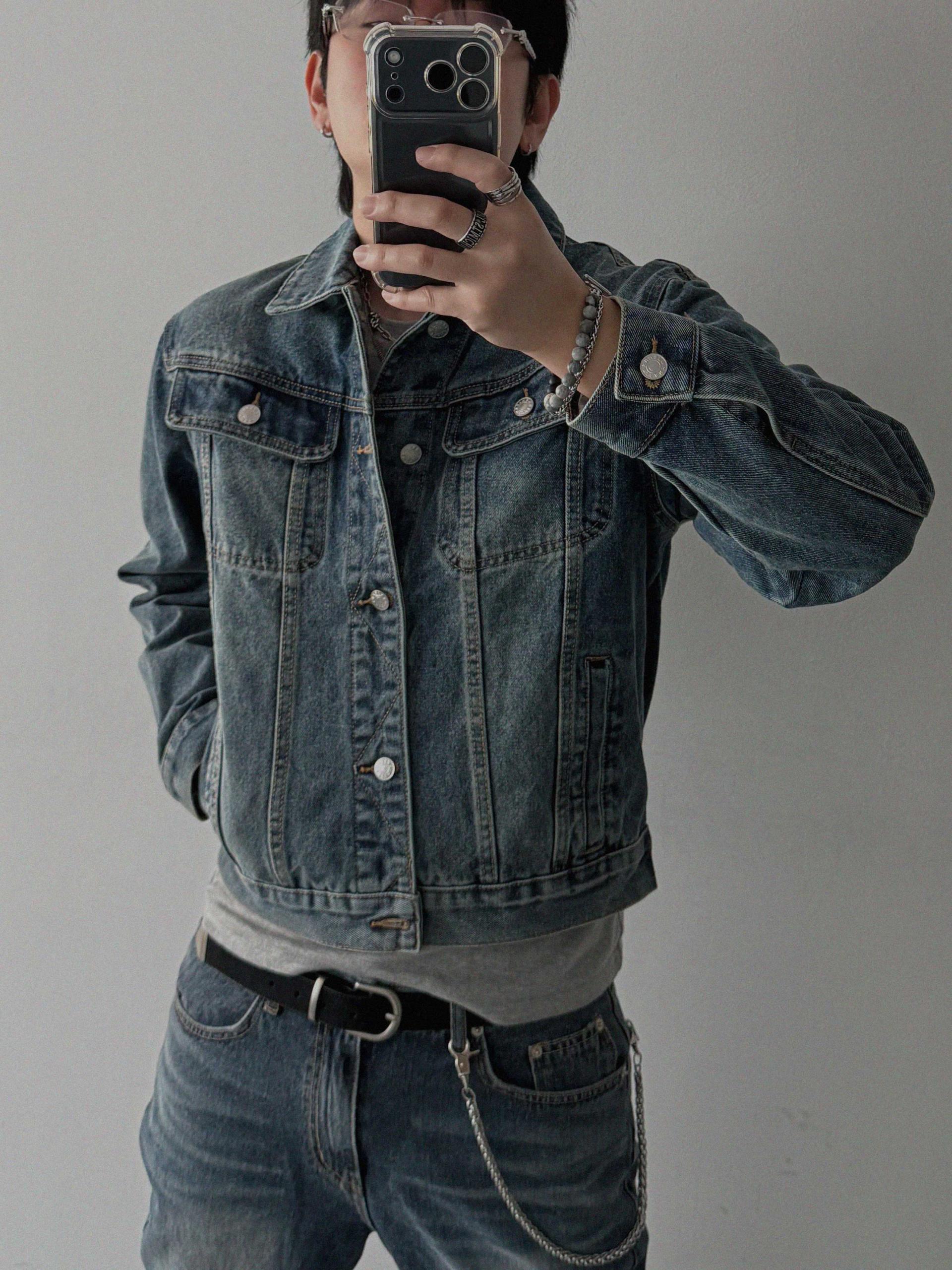 Deep brush flare denim pants