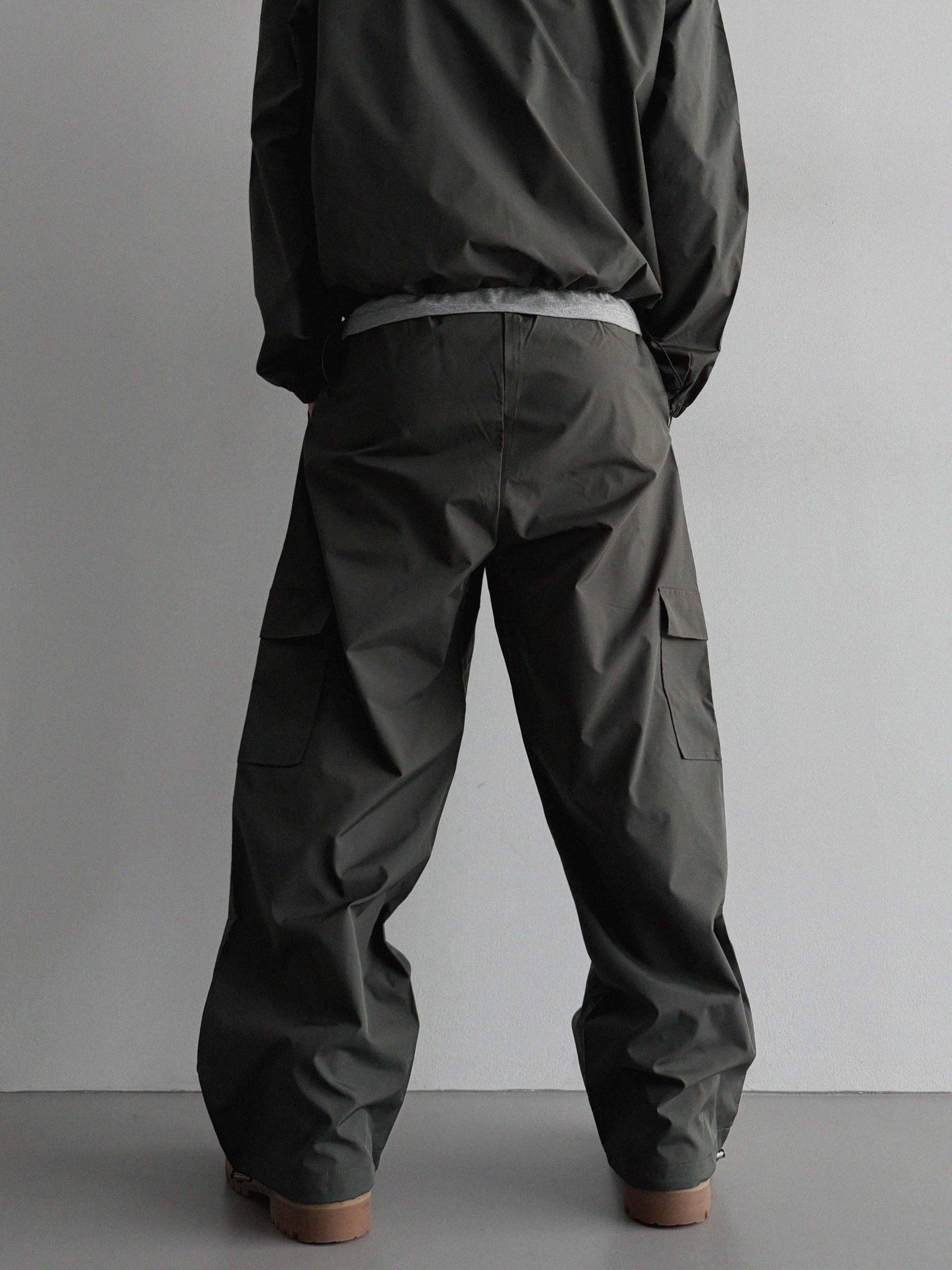 Space set-up [Wind breaker & Cargo pants]