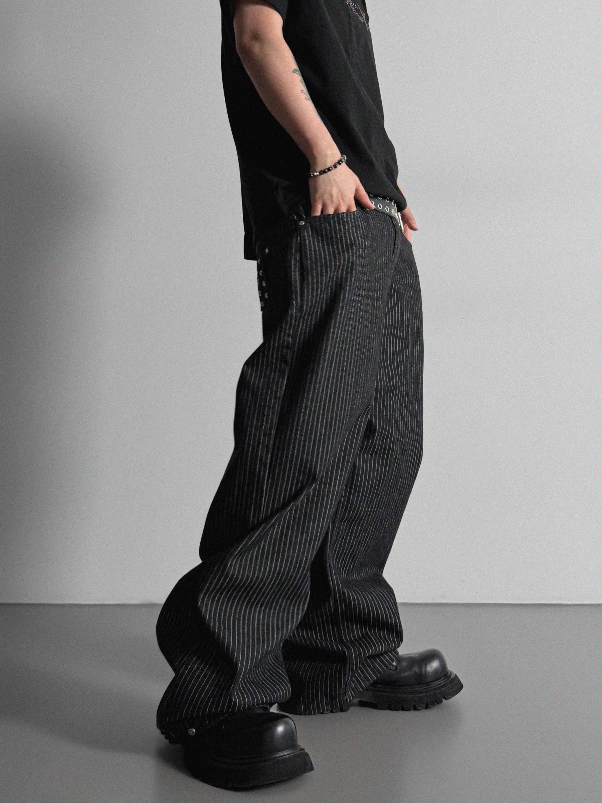 Stripe rivet non-faded pants