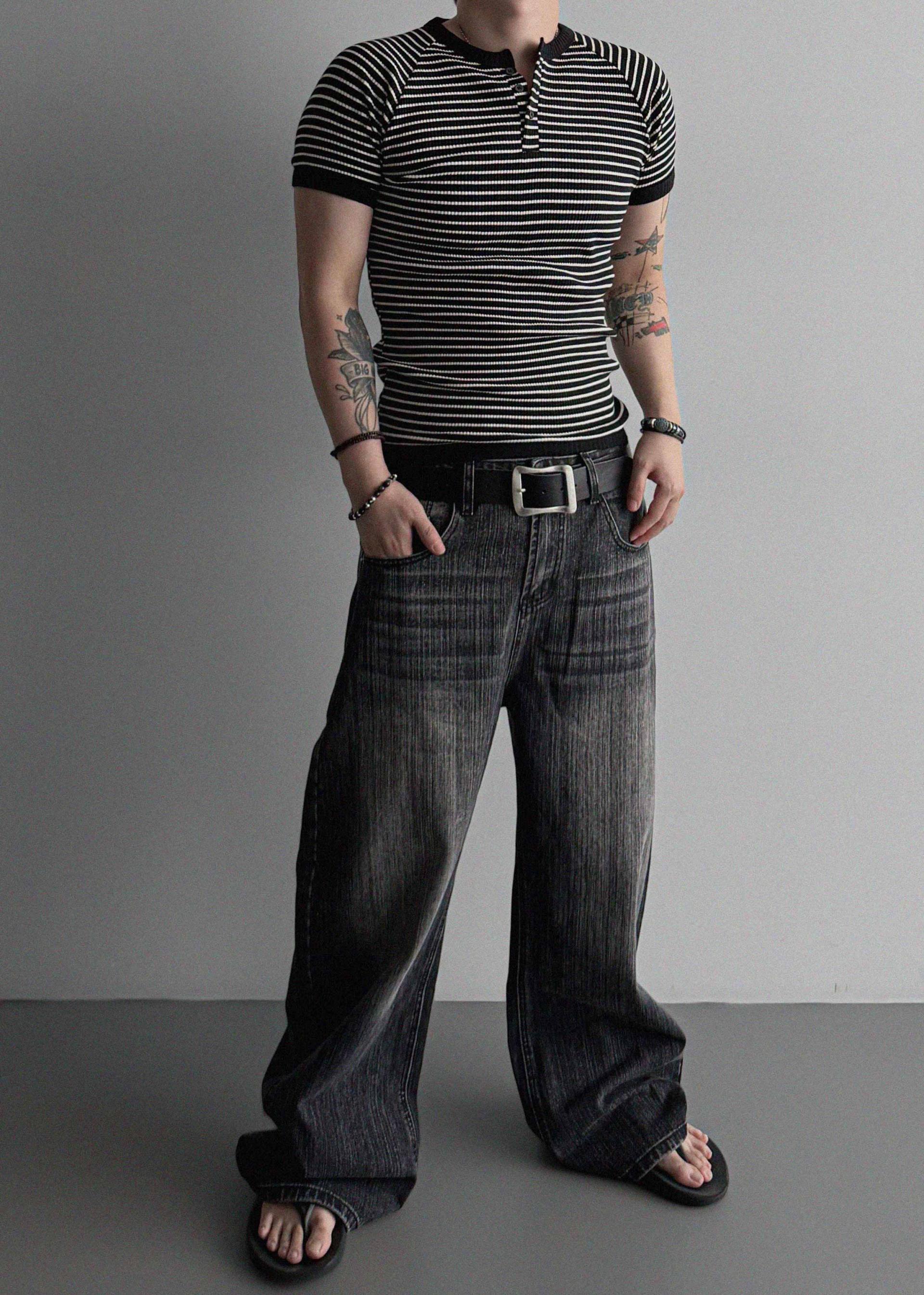 Ribbed stripe henley neck muscle half T