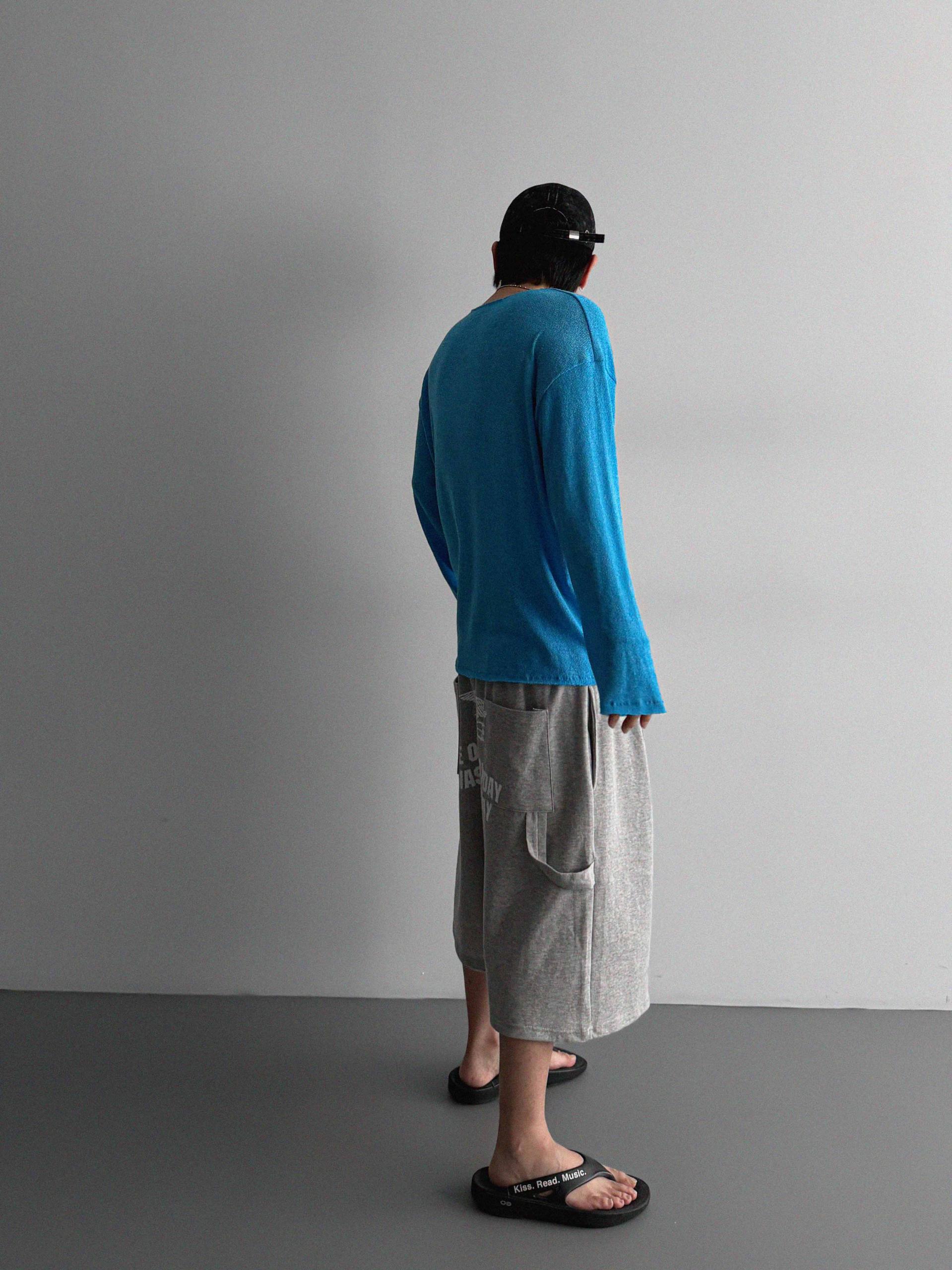 Linen v neck cut out knit