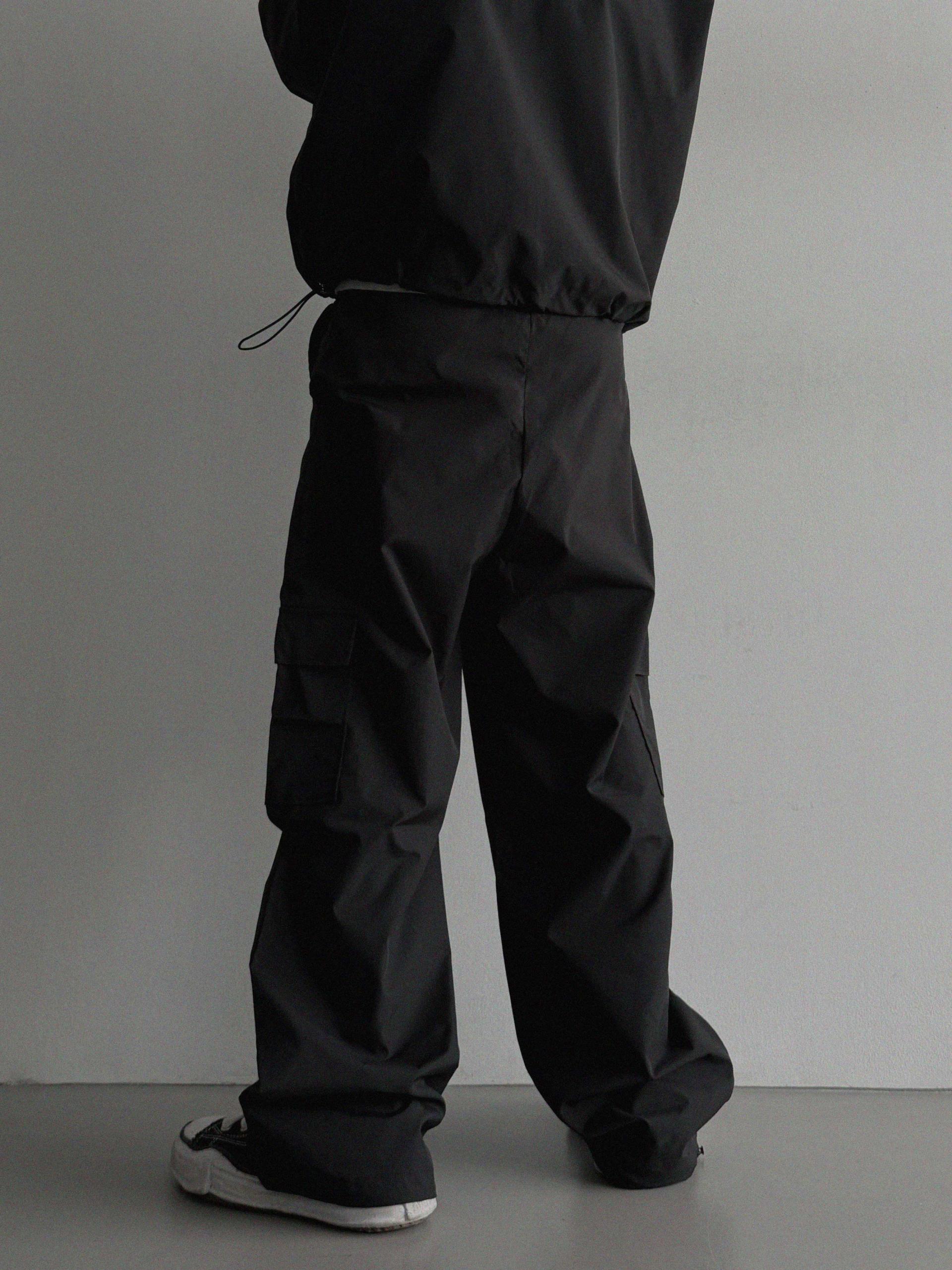 Space set-up [Wind breaker & Cargo pants]