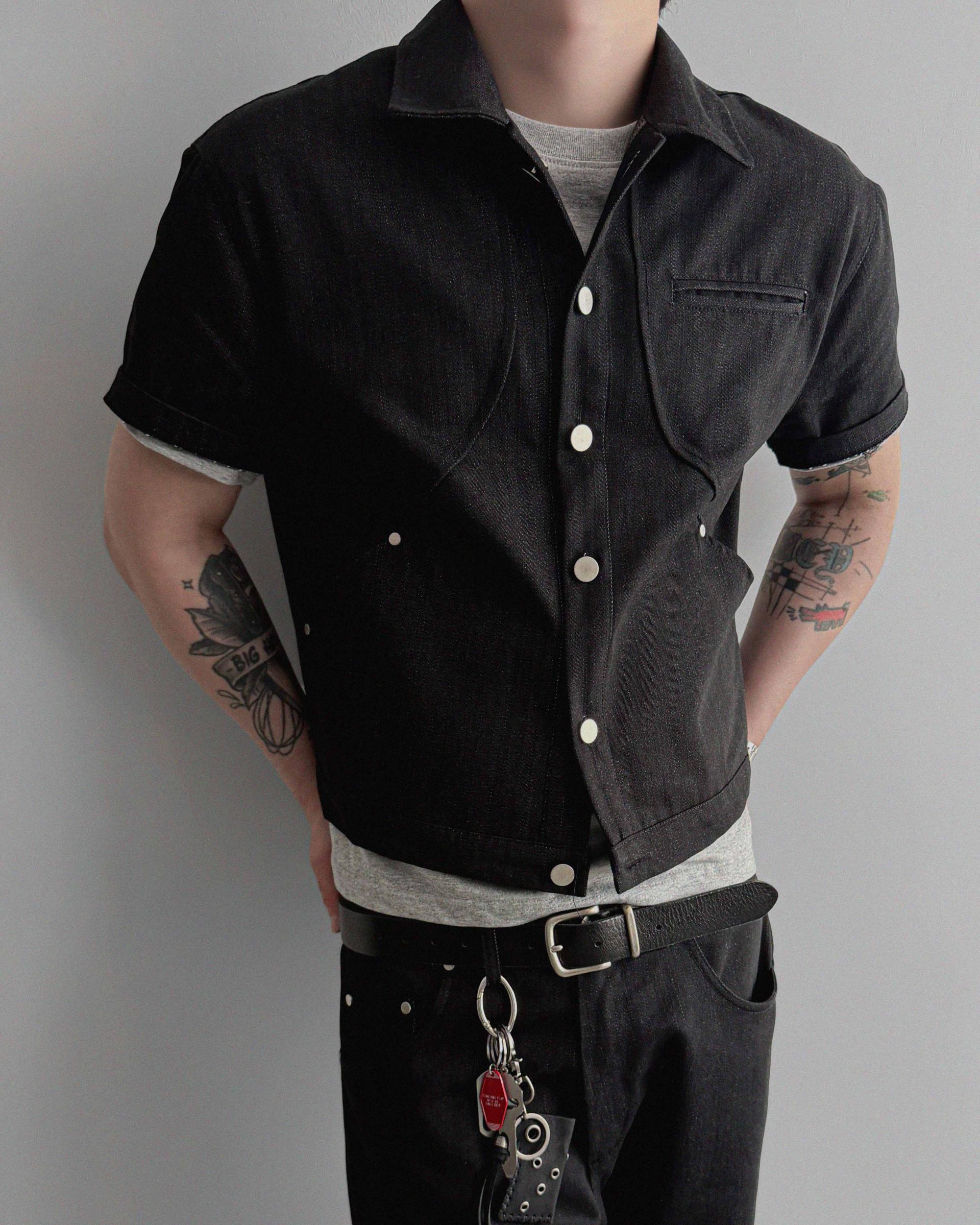 Core non fade crop half jacket