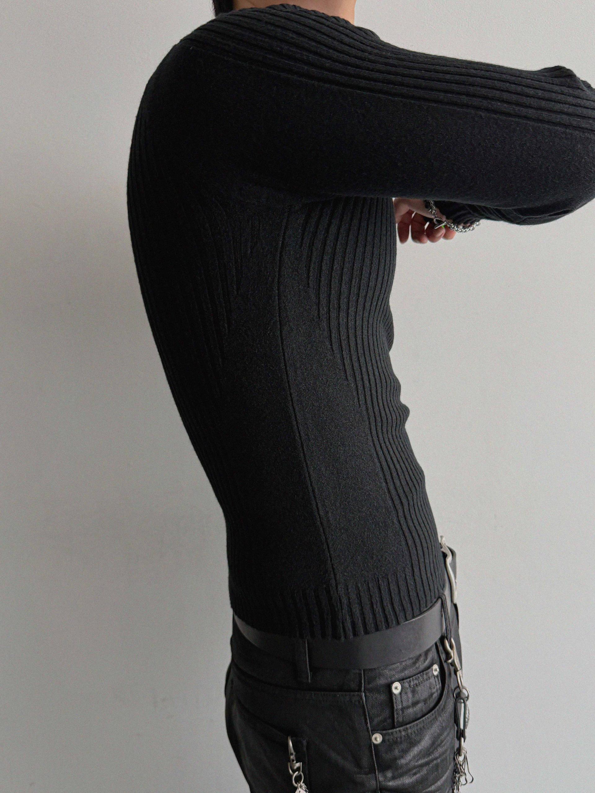 Irregular ribbed raglan muscle knit