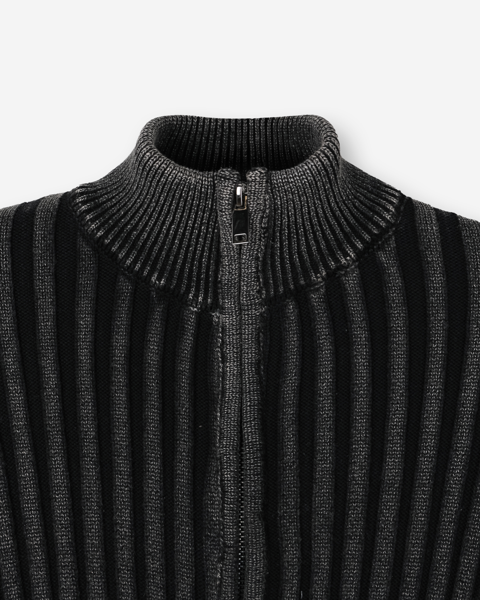 Pigment ribbed muscle knit zip-up