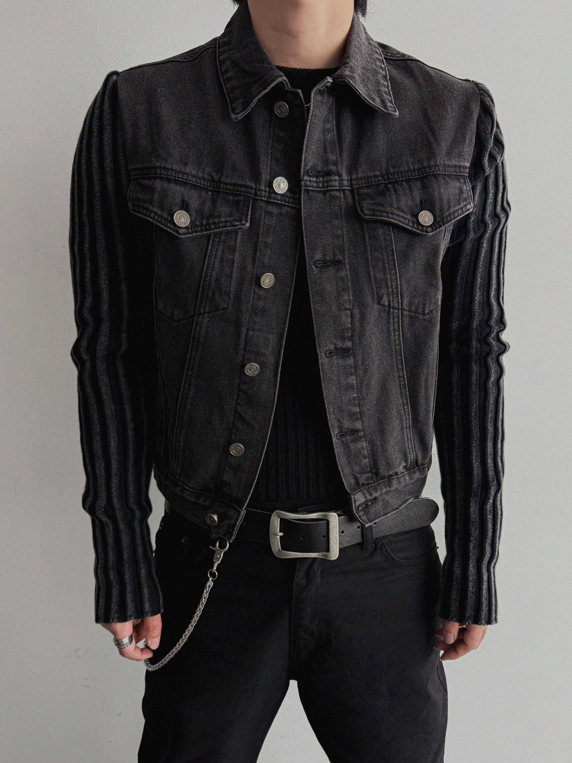 Irregular ribbed raglan muscle knit