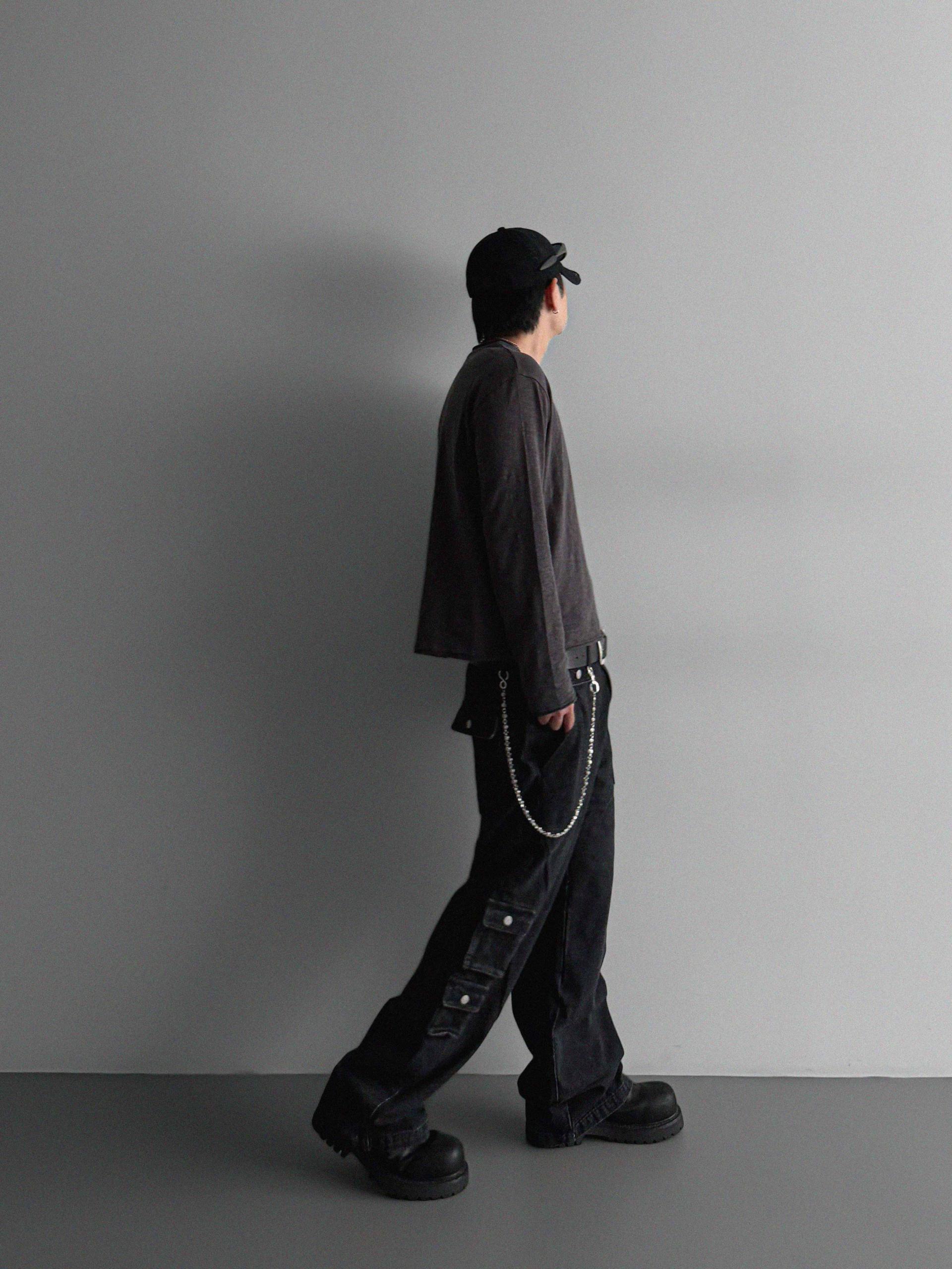 Unbalanced cargo denim pants