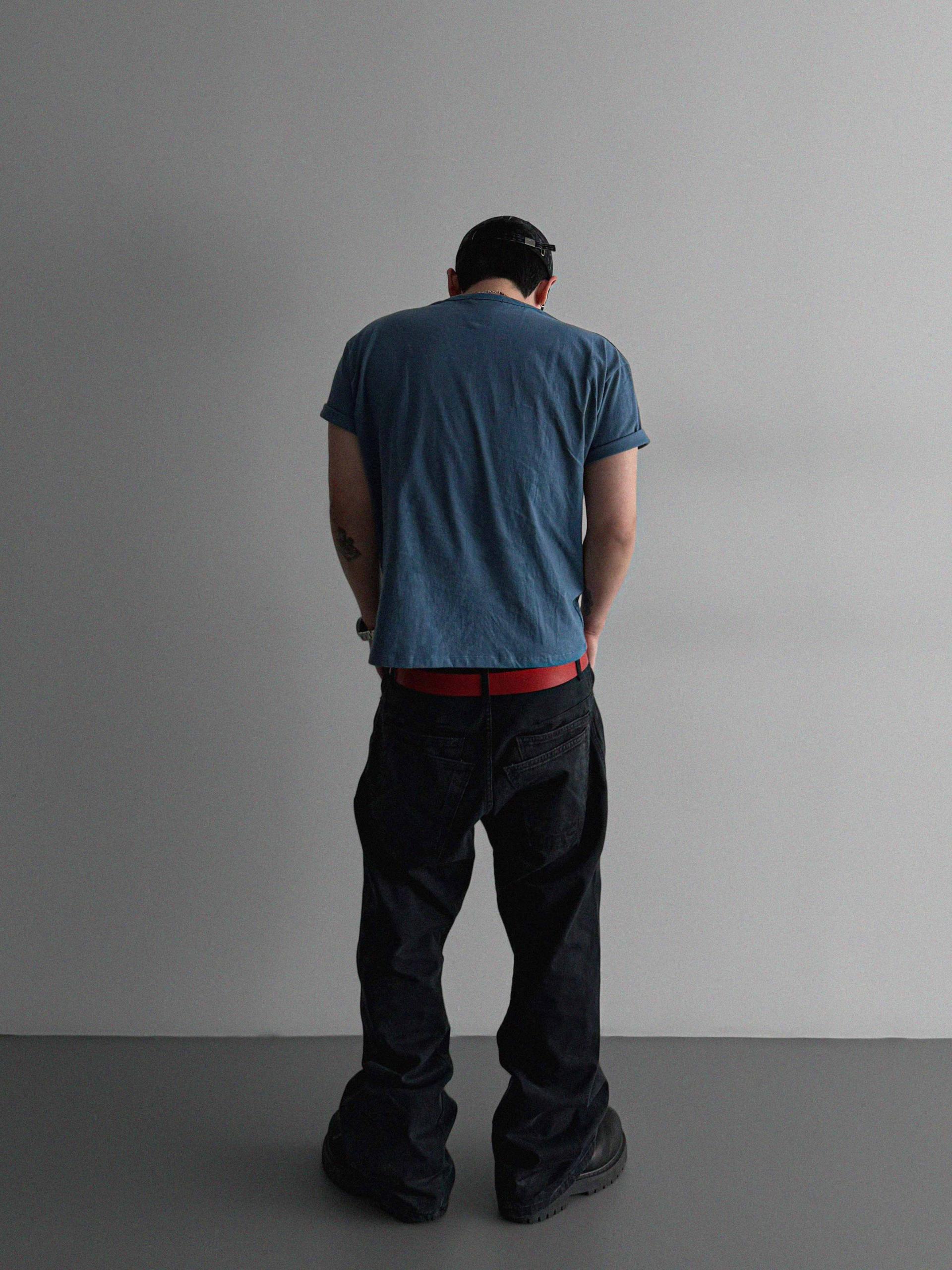 Double pocket curved flare pants