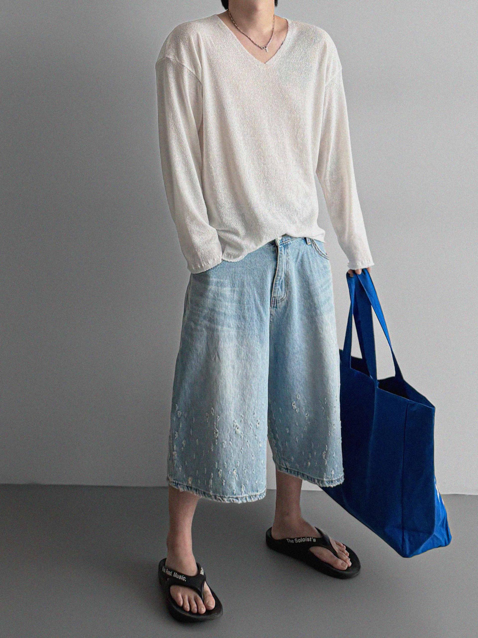 Linen v neck cut out knit