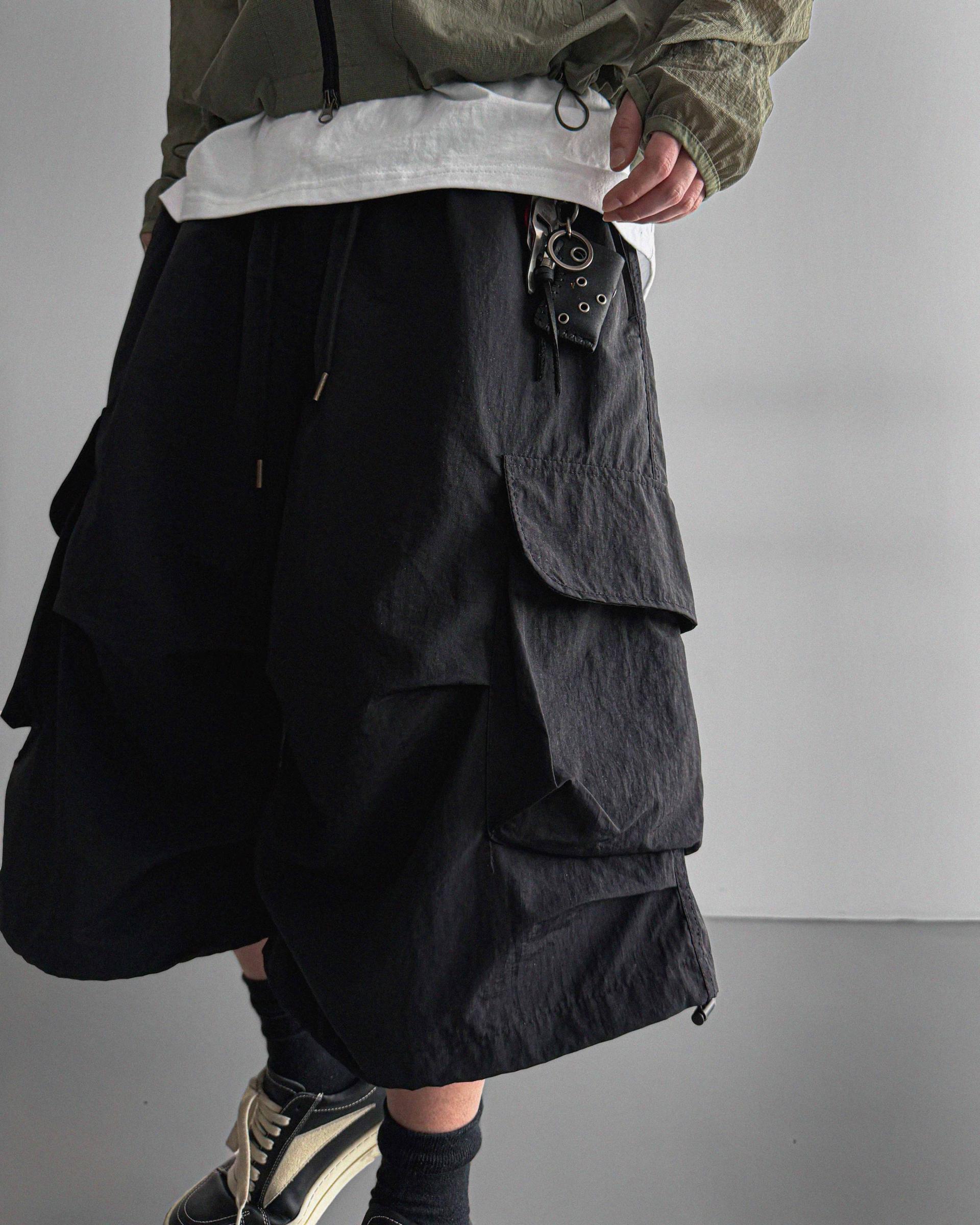 Nietzsche cargo bermuda pants