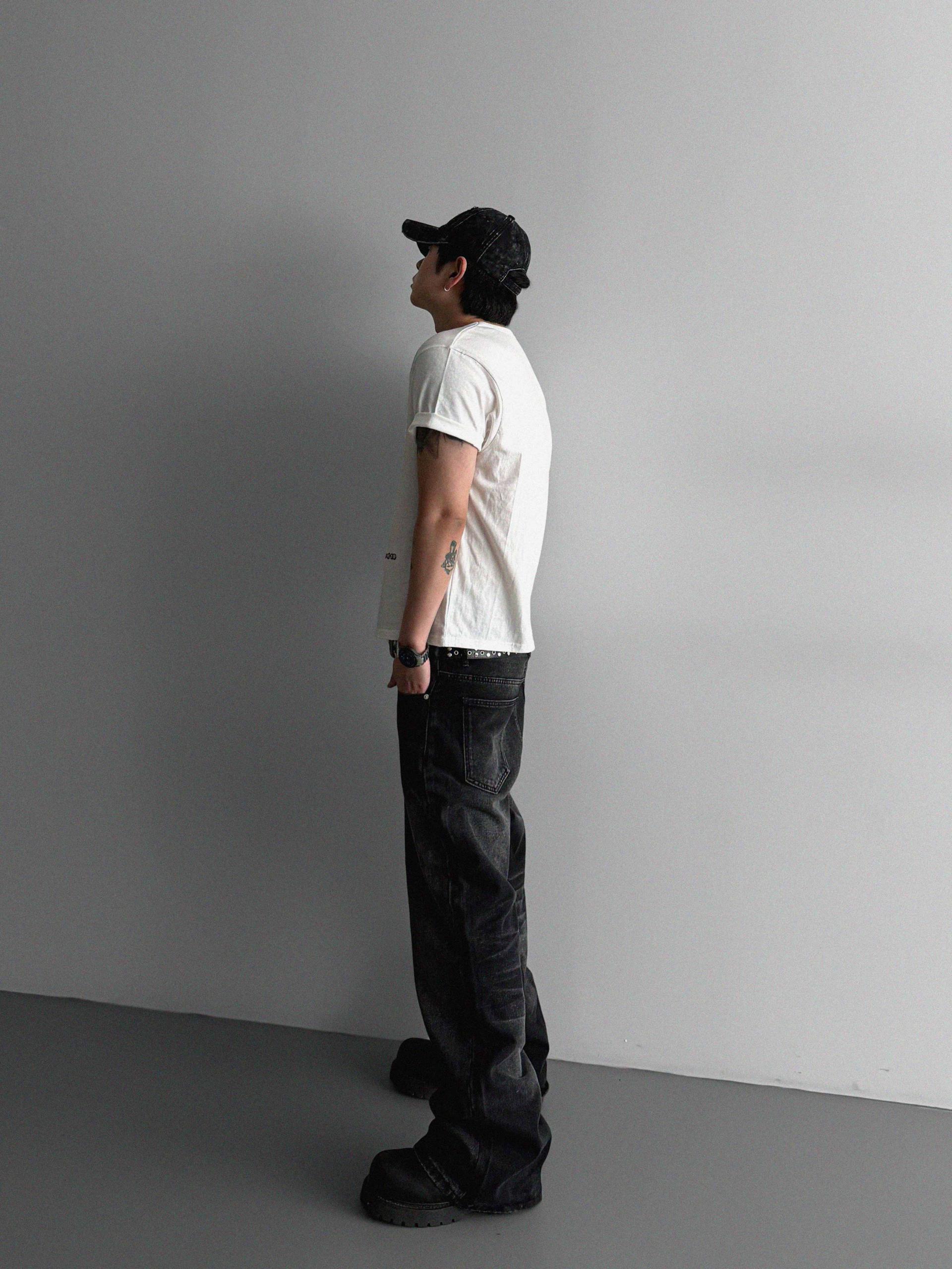 Broken crop half t
