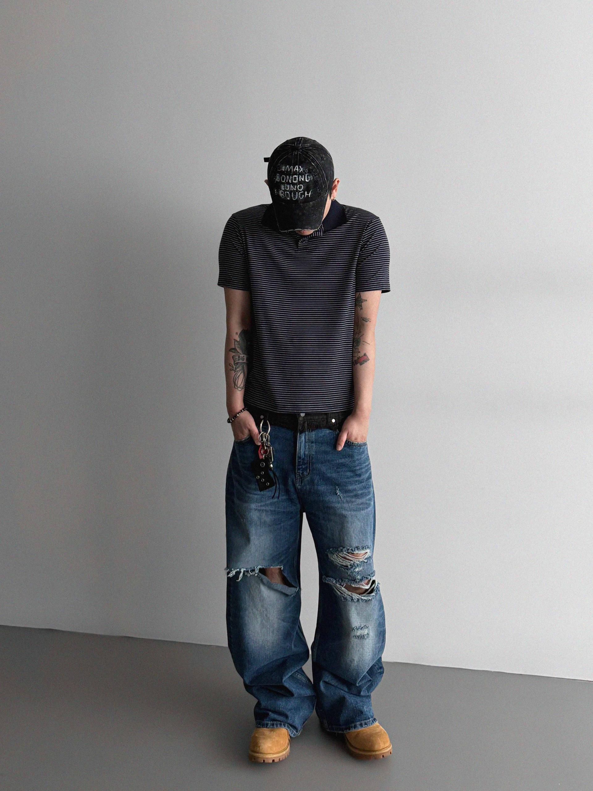 Cult collar half t