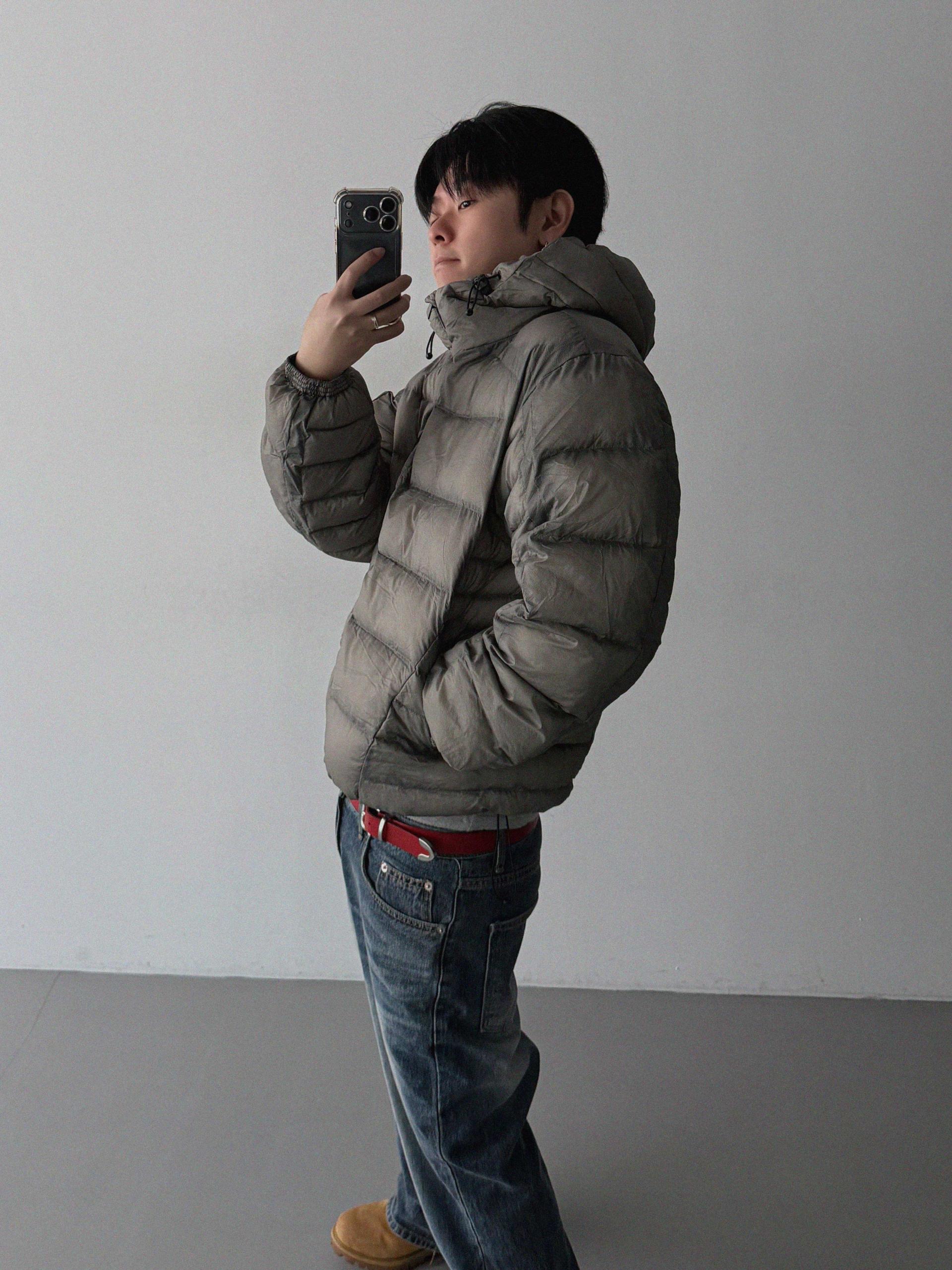 Deep brush flare denim pants