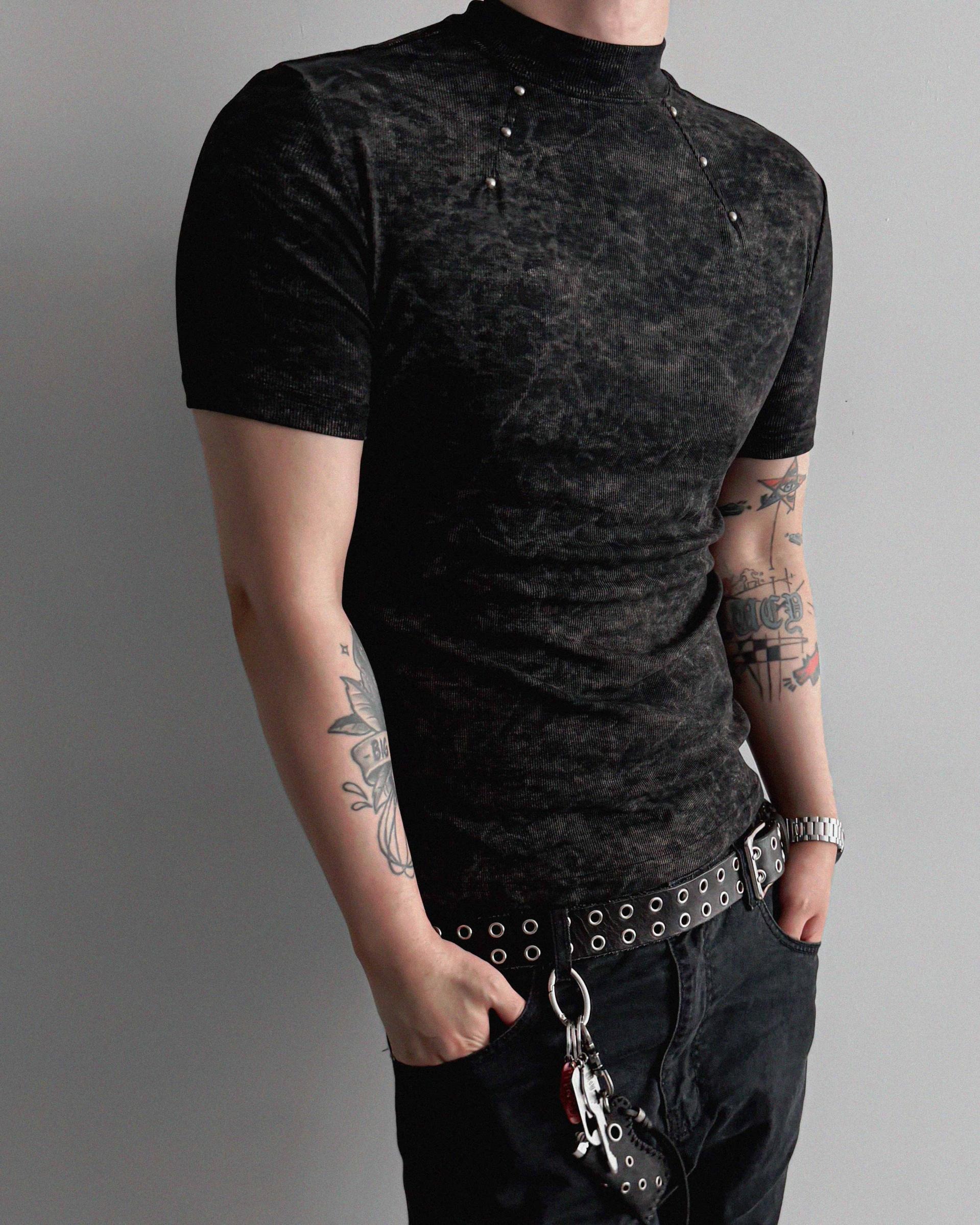 Vintage rivet mock neck muscle half t